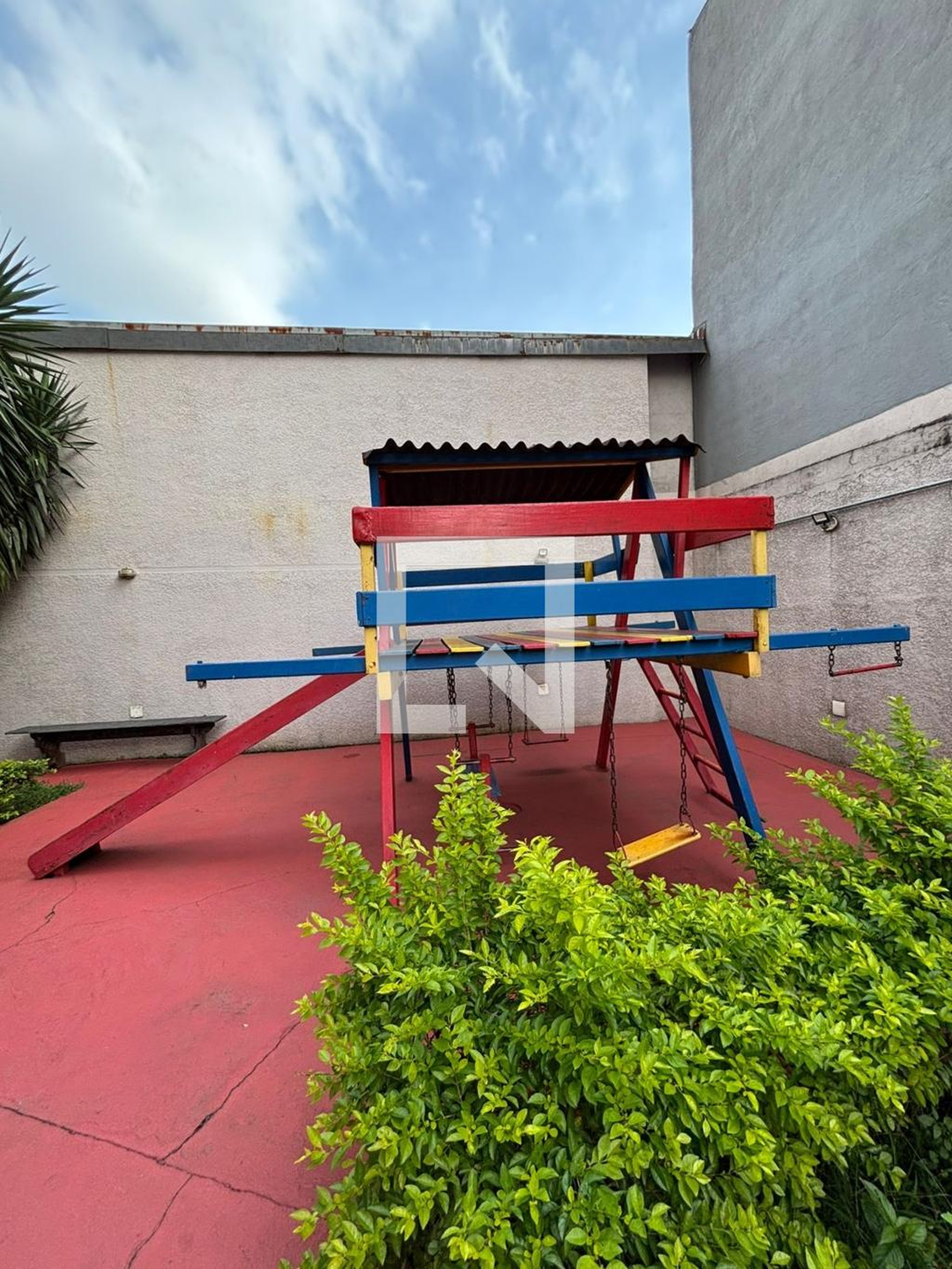 Playground - Isabella
