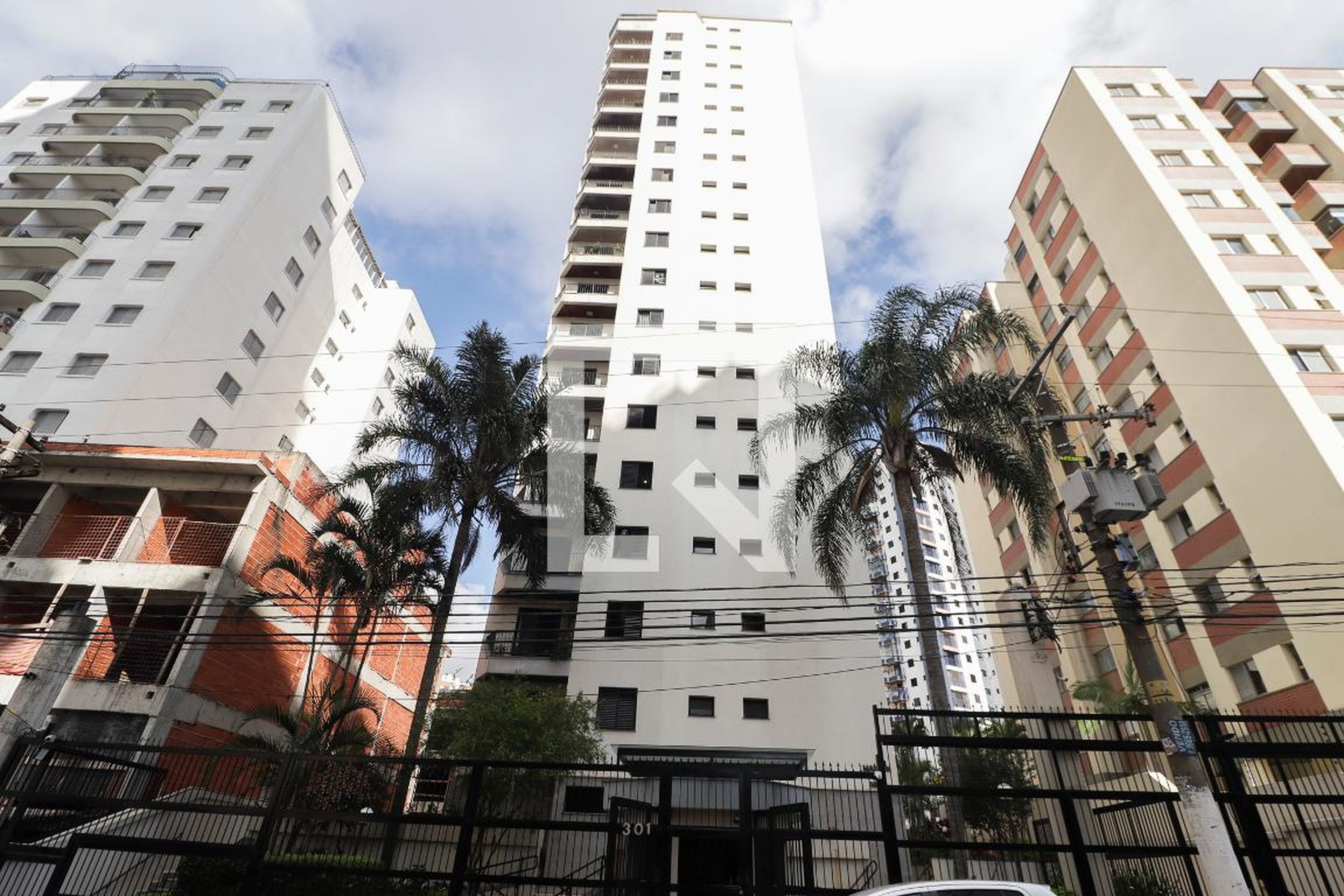 Fachada Condomínio Maison de Nilce