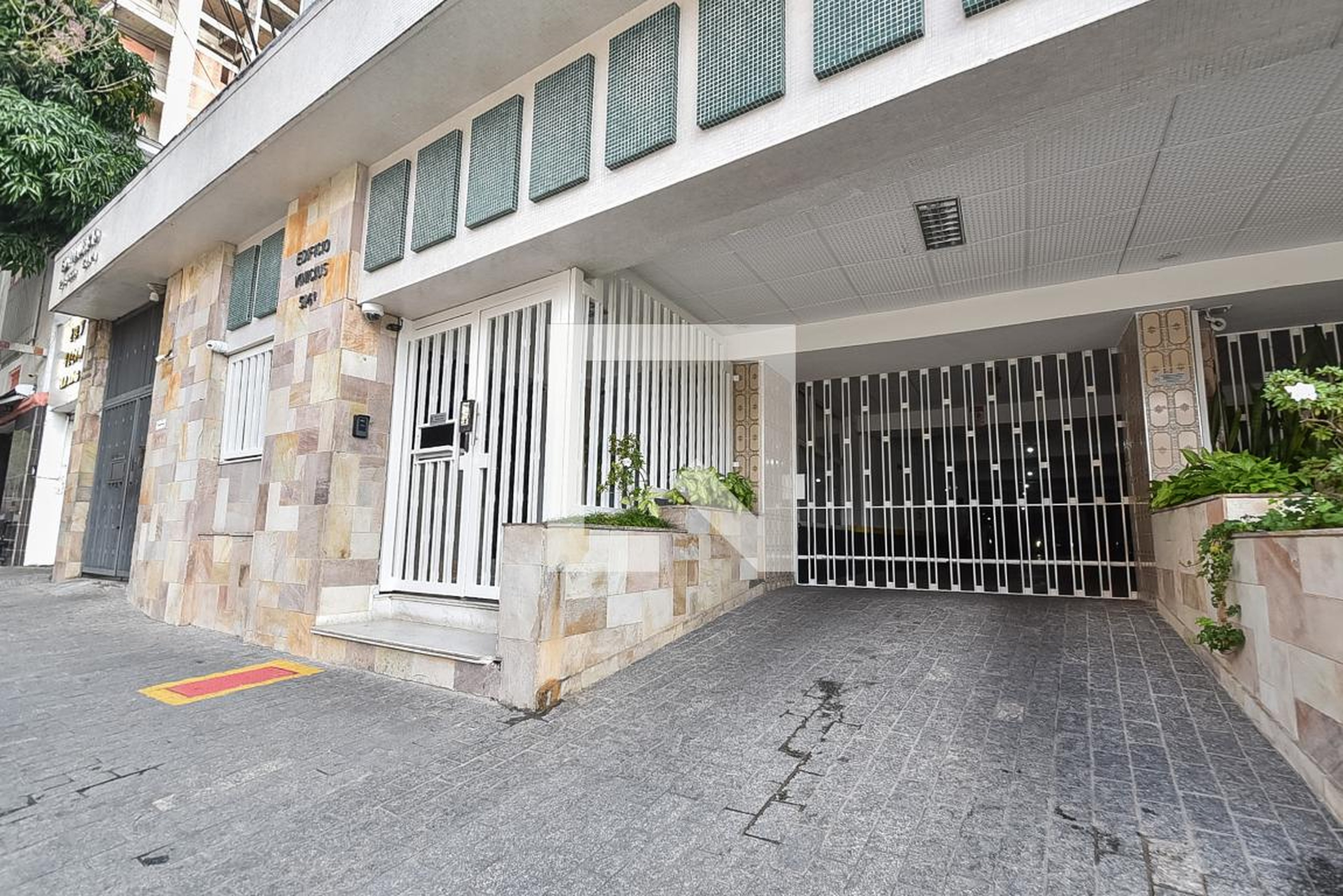 Fachada Condomínio Vinicíus