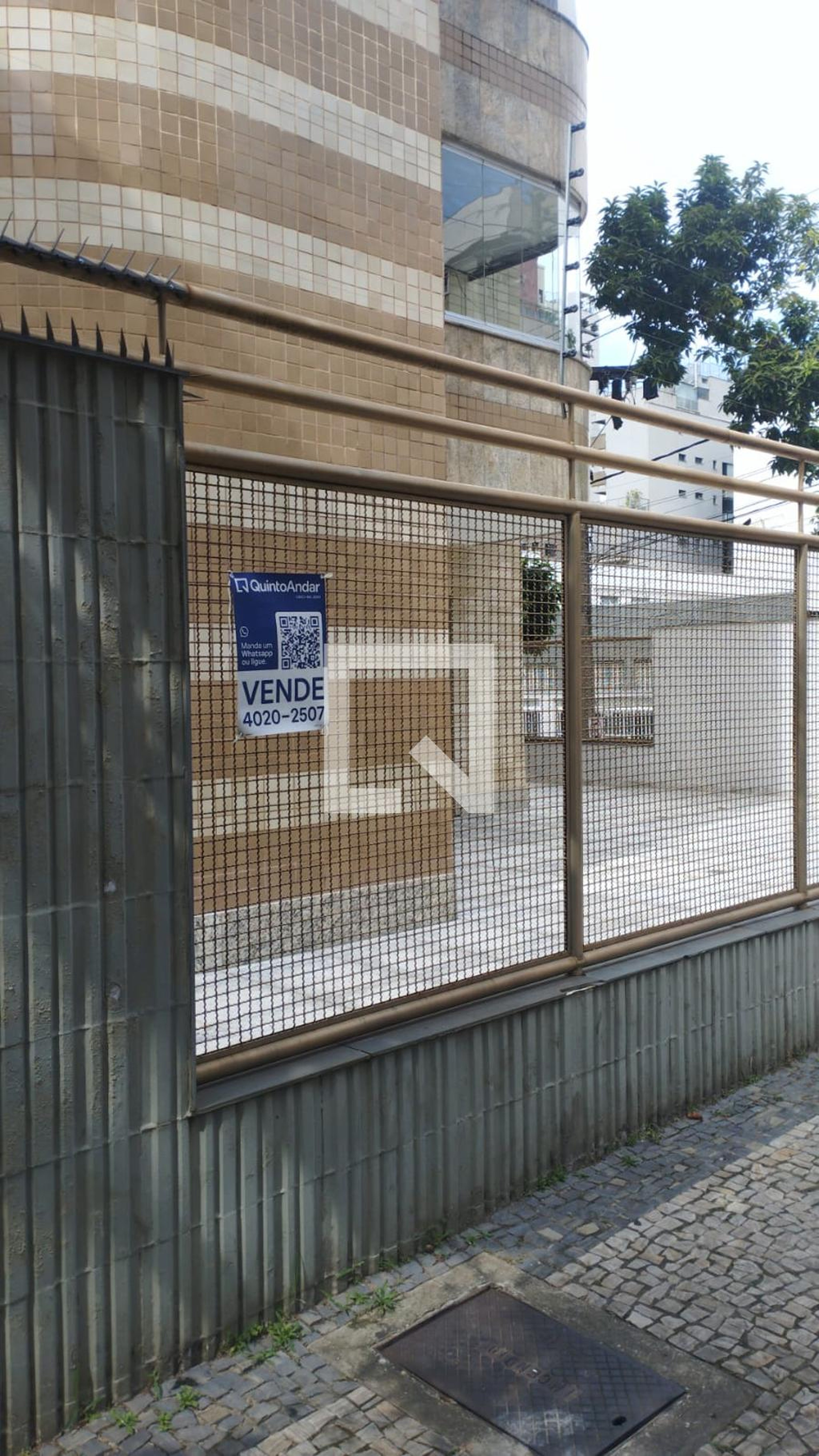 Fachada Edifício Residencial Sion