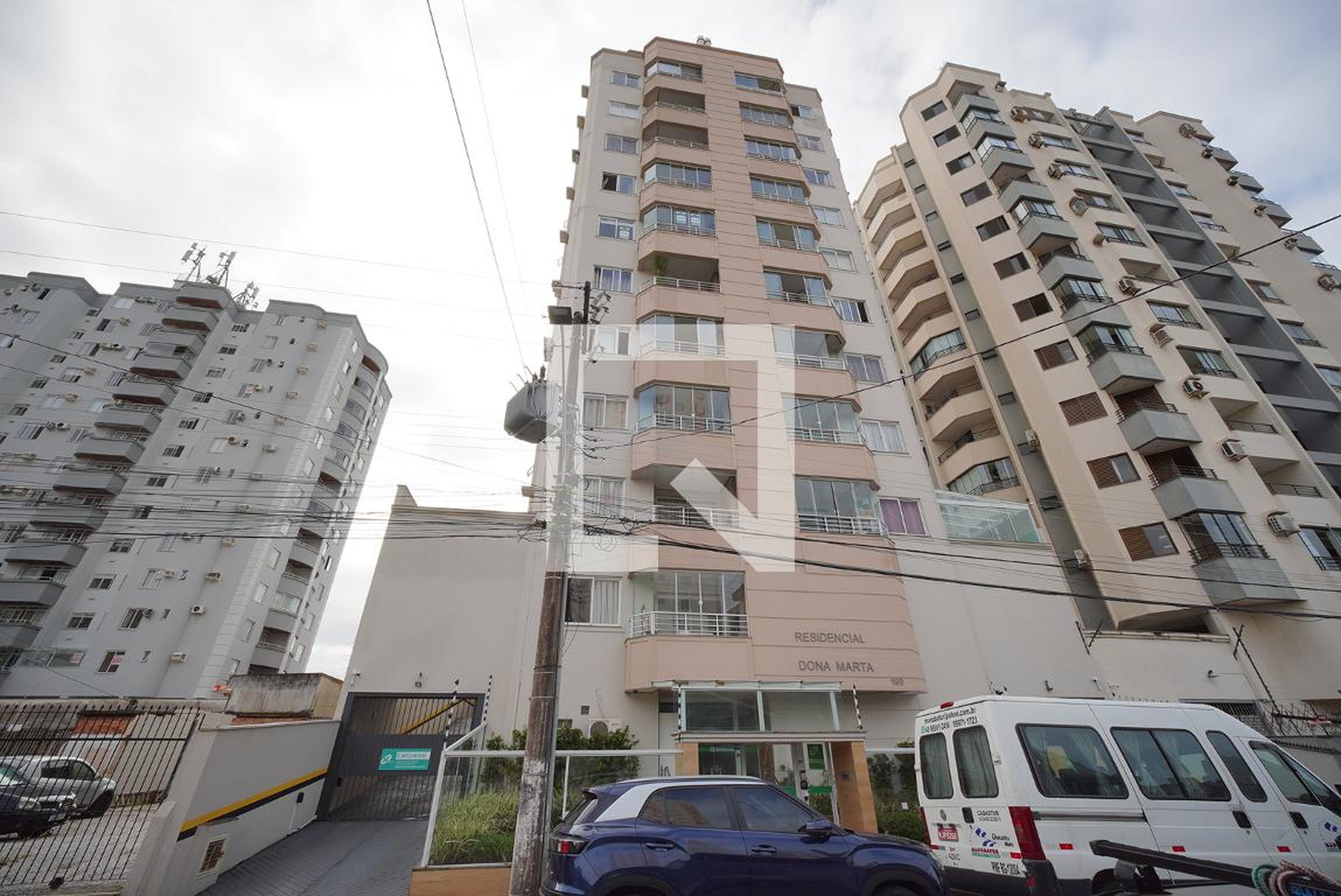 Fachada Condomínio Dona Marta