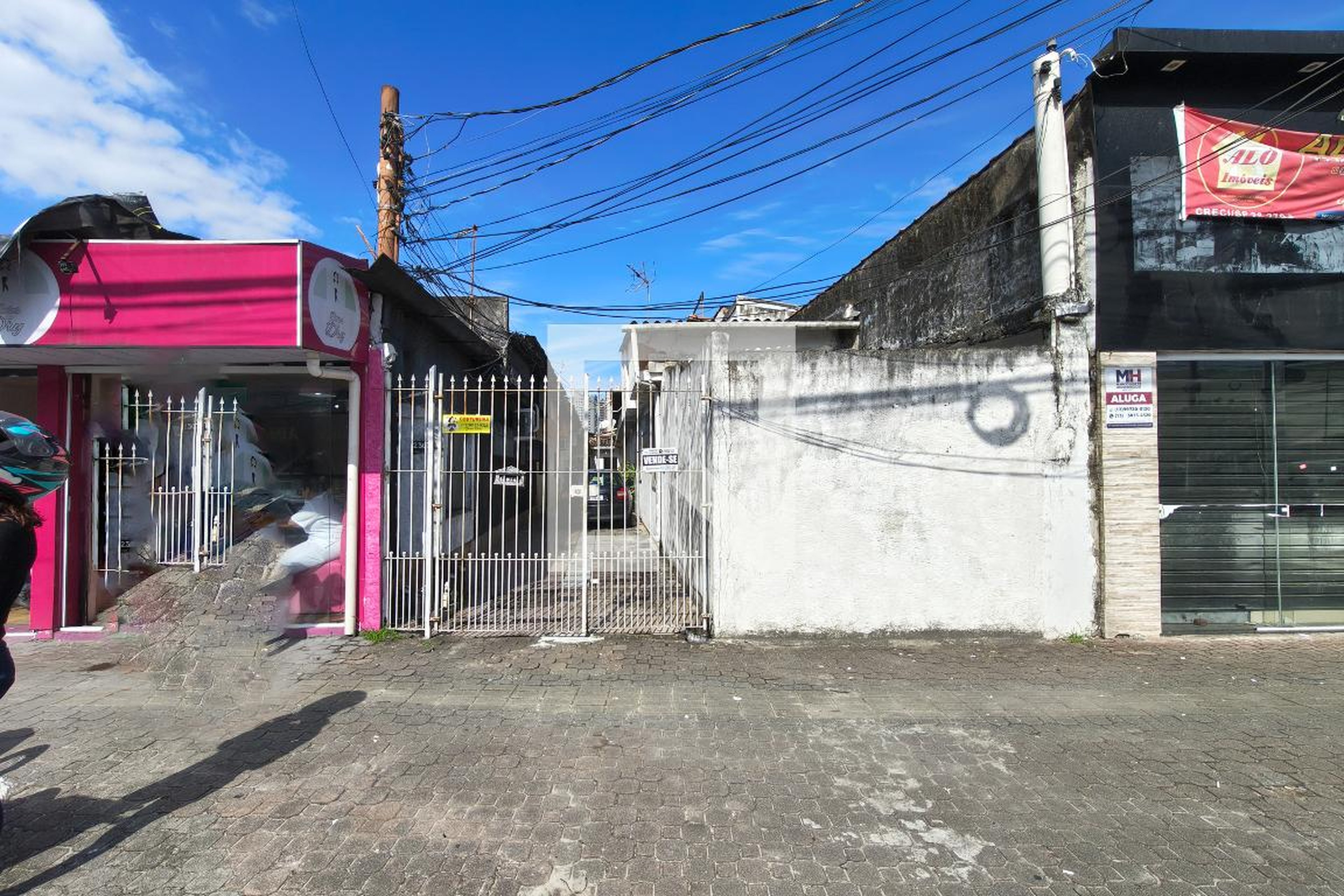 Fachada Condomínio em Avenida Presidente Kennedy, 2303