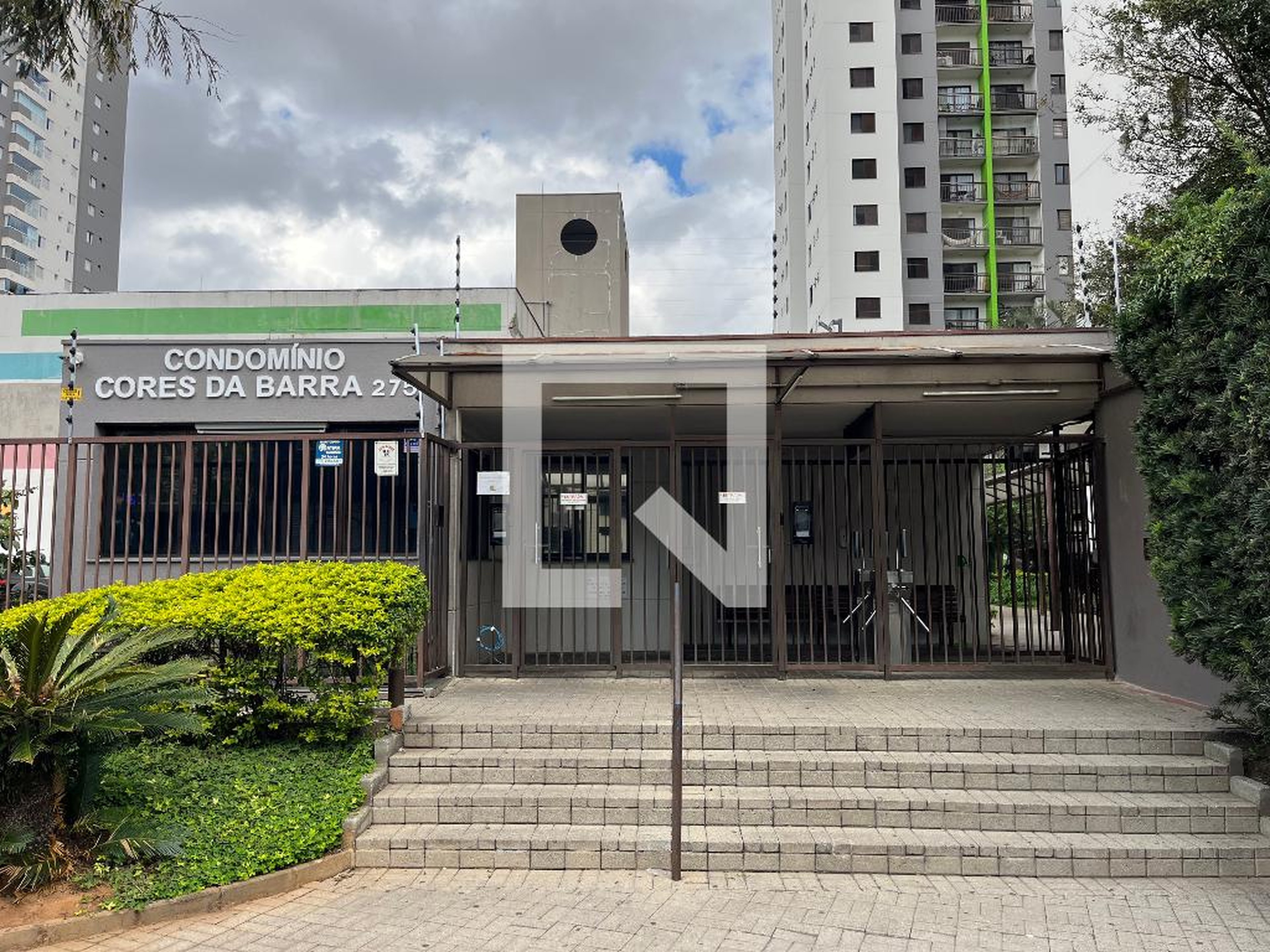 Fachada do Prédio Condomínio Cores da Barra