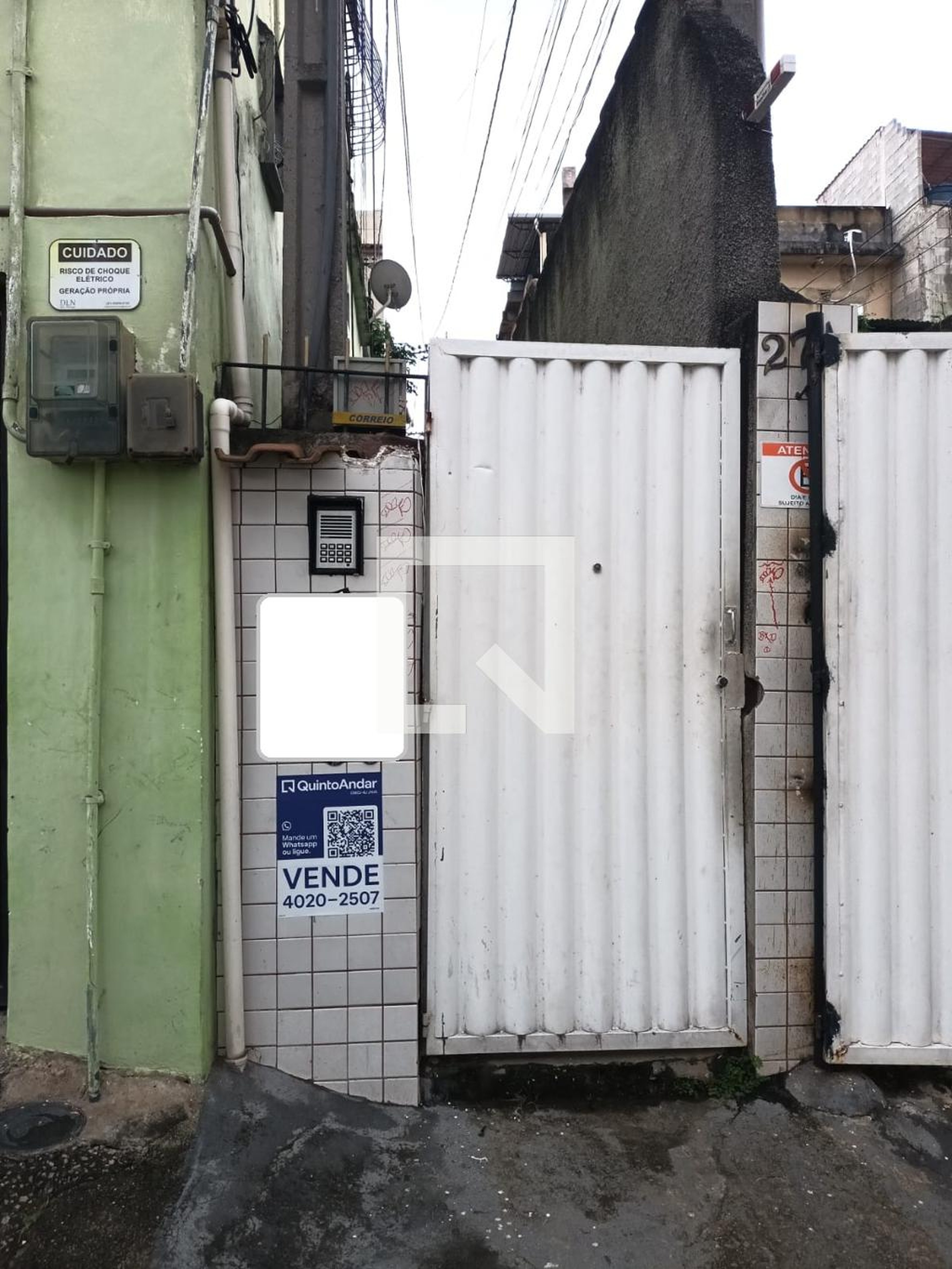 Fachada Condomínio em Rua Braulio Muniz, 274