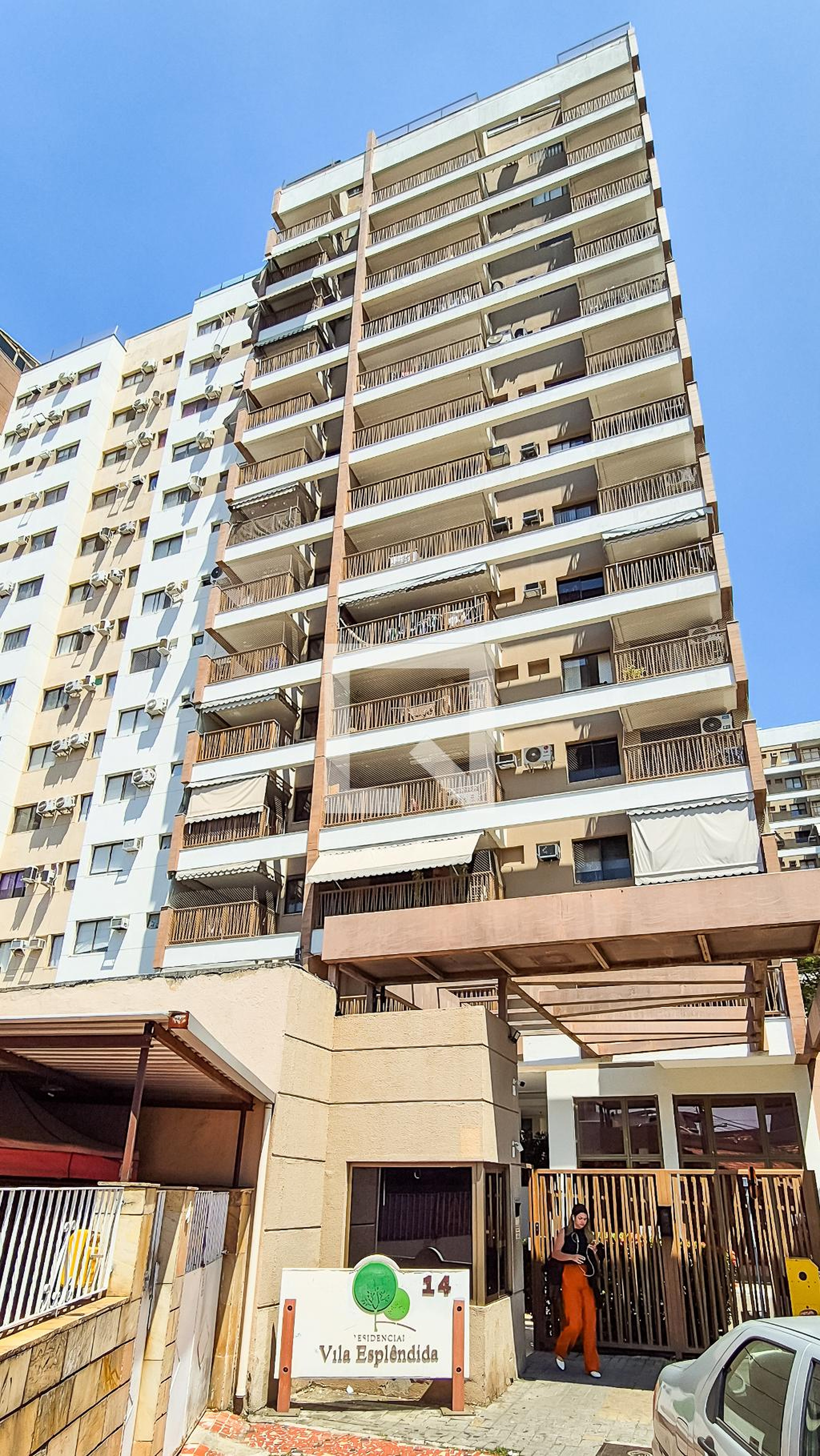 Fachada Condomínio em Avenida Oliveira Belo, 14