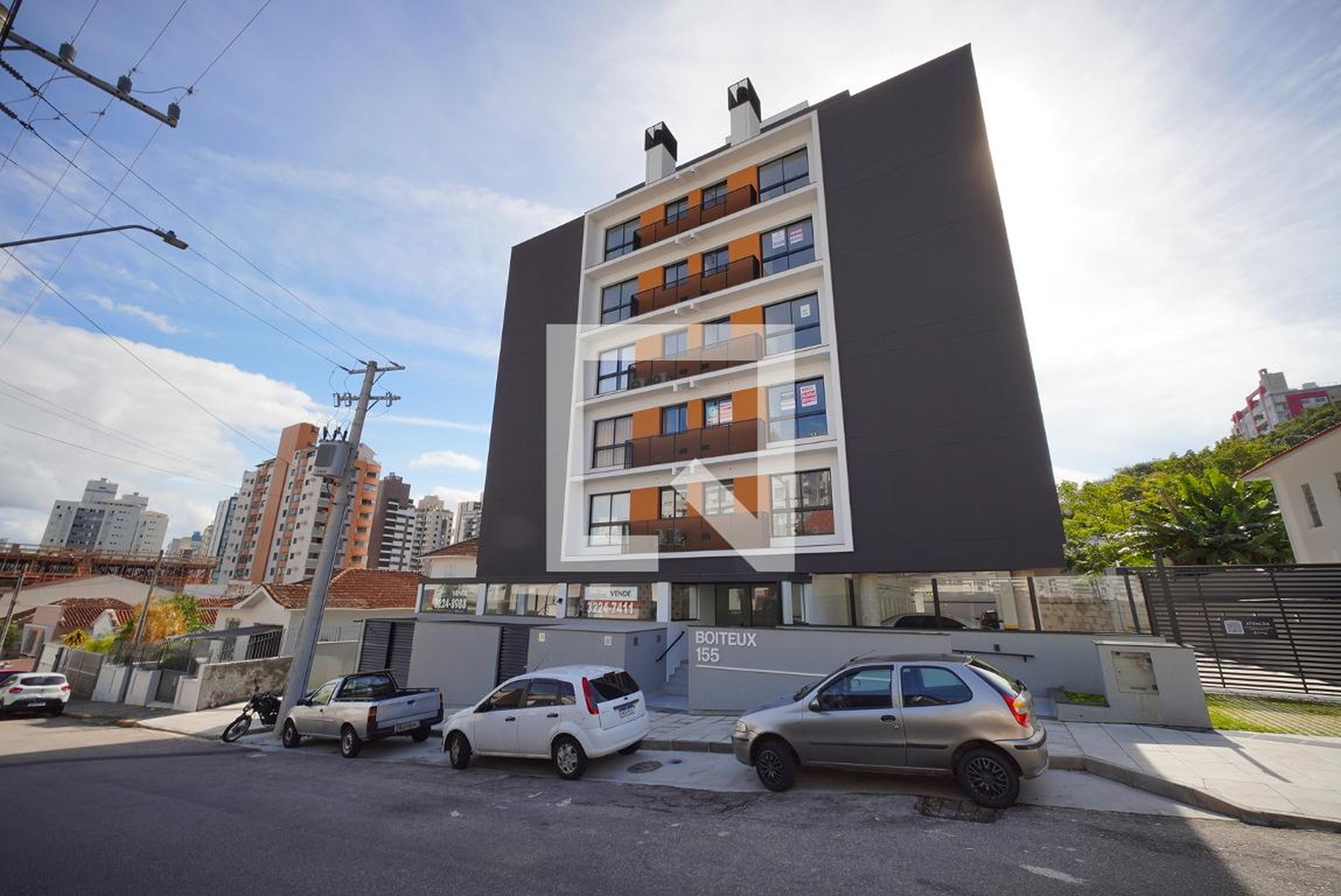 Fachada Condomínio em Rua José Boiteux, 155