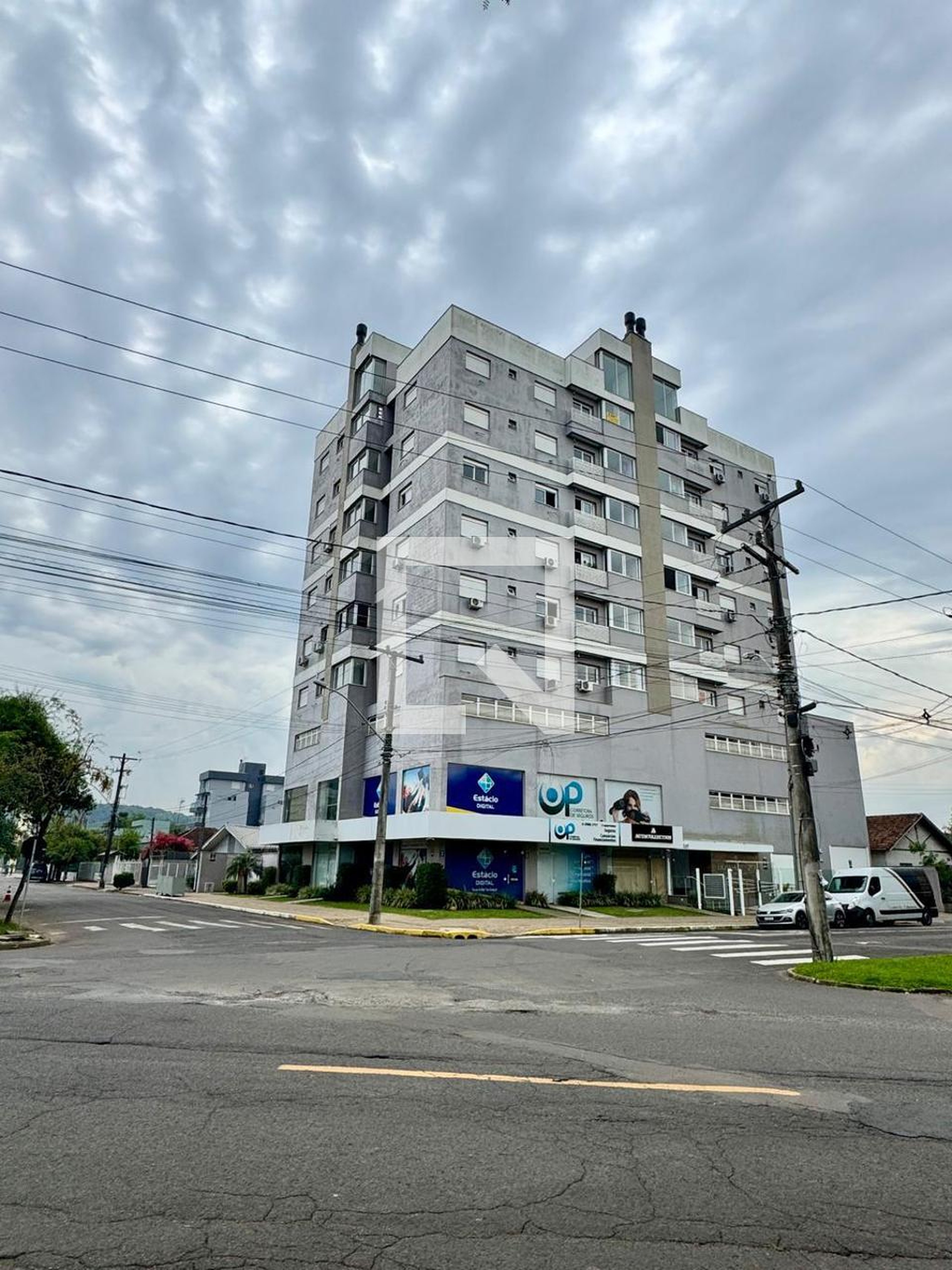 Fachada Condomínio em Rua João Streit, 89