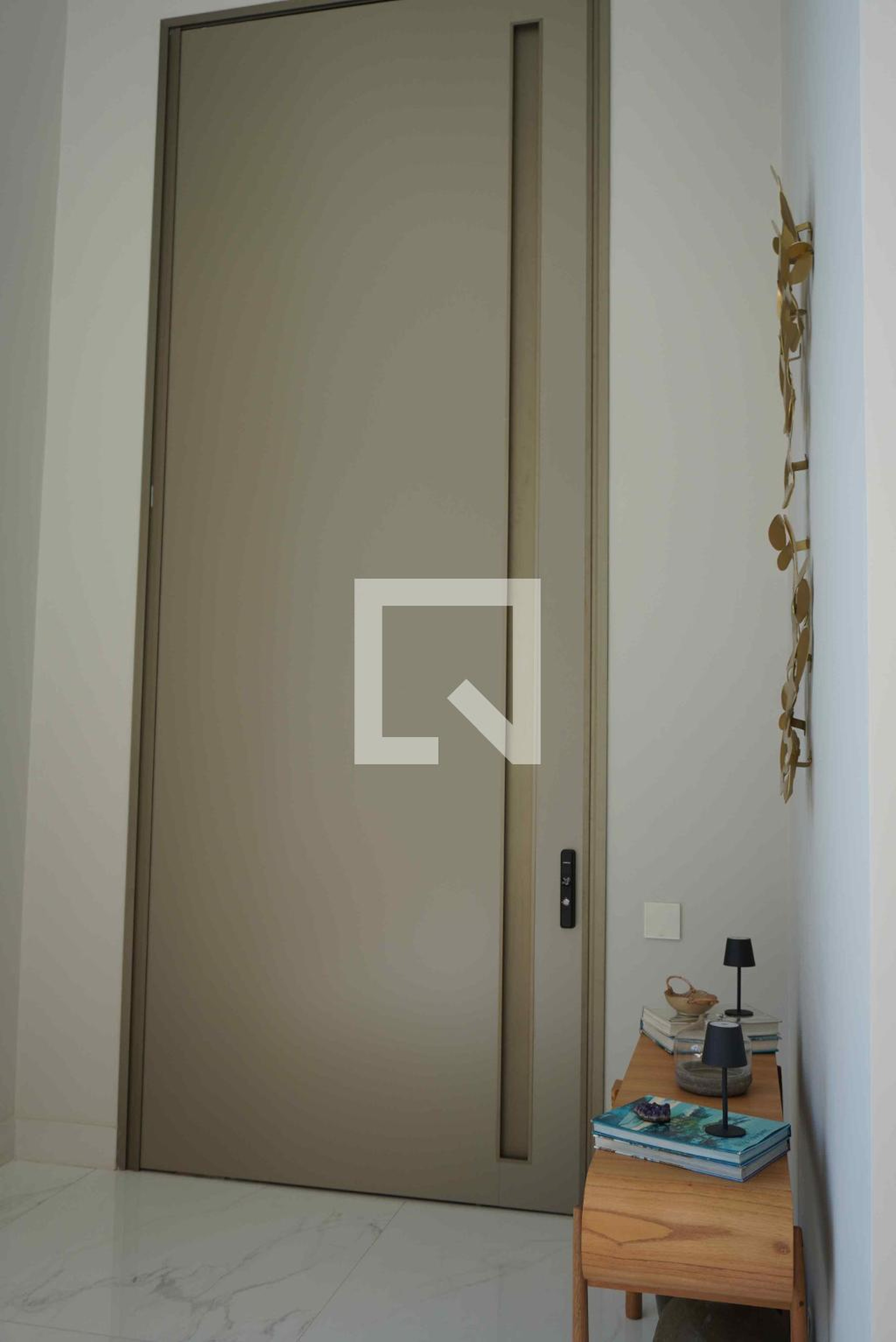 Hall - 