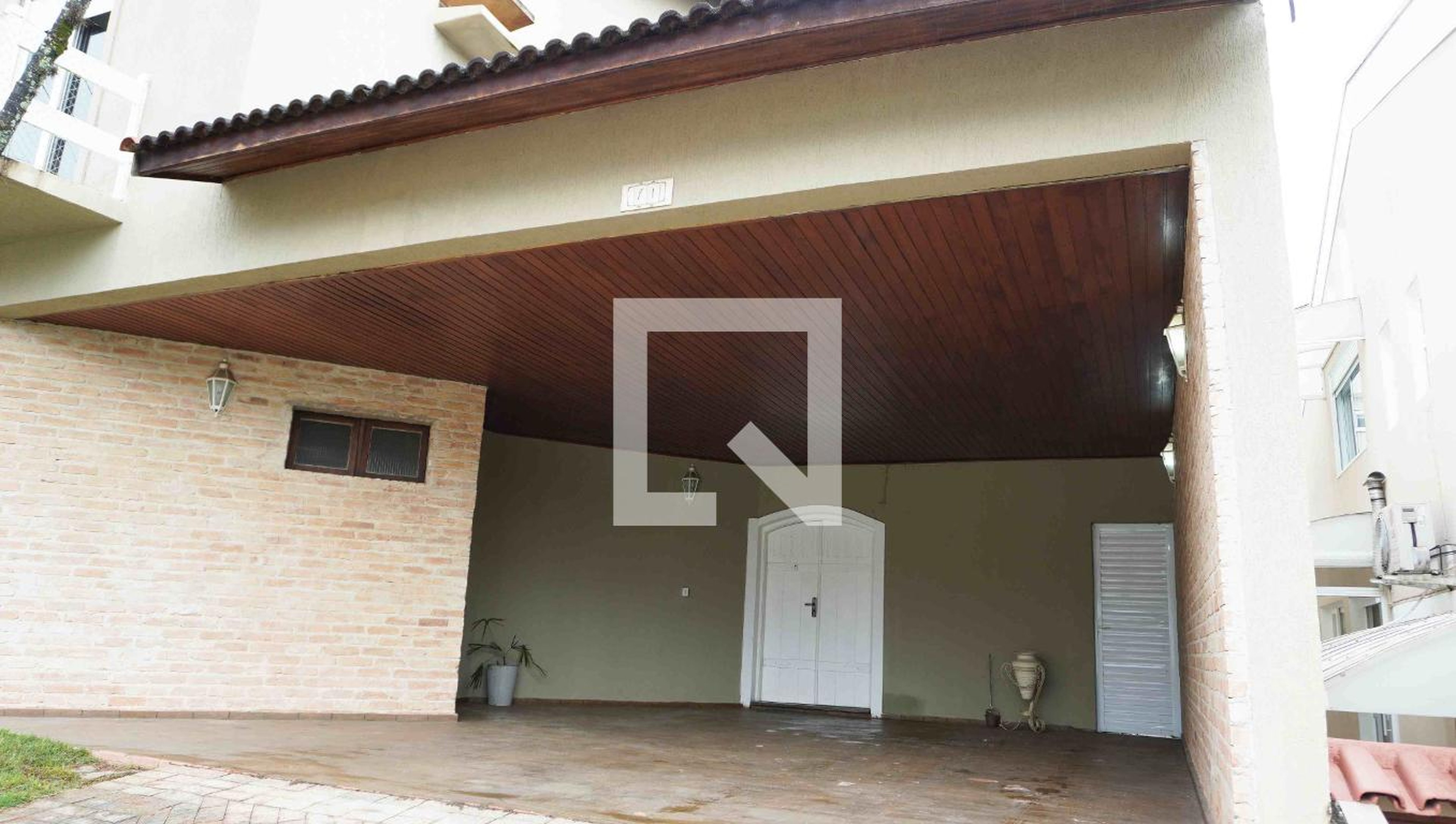 Fachada Condomínio Alphaville Residencial 09