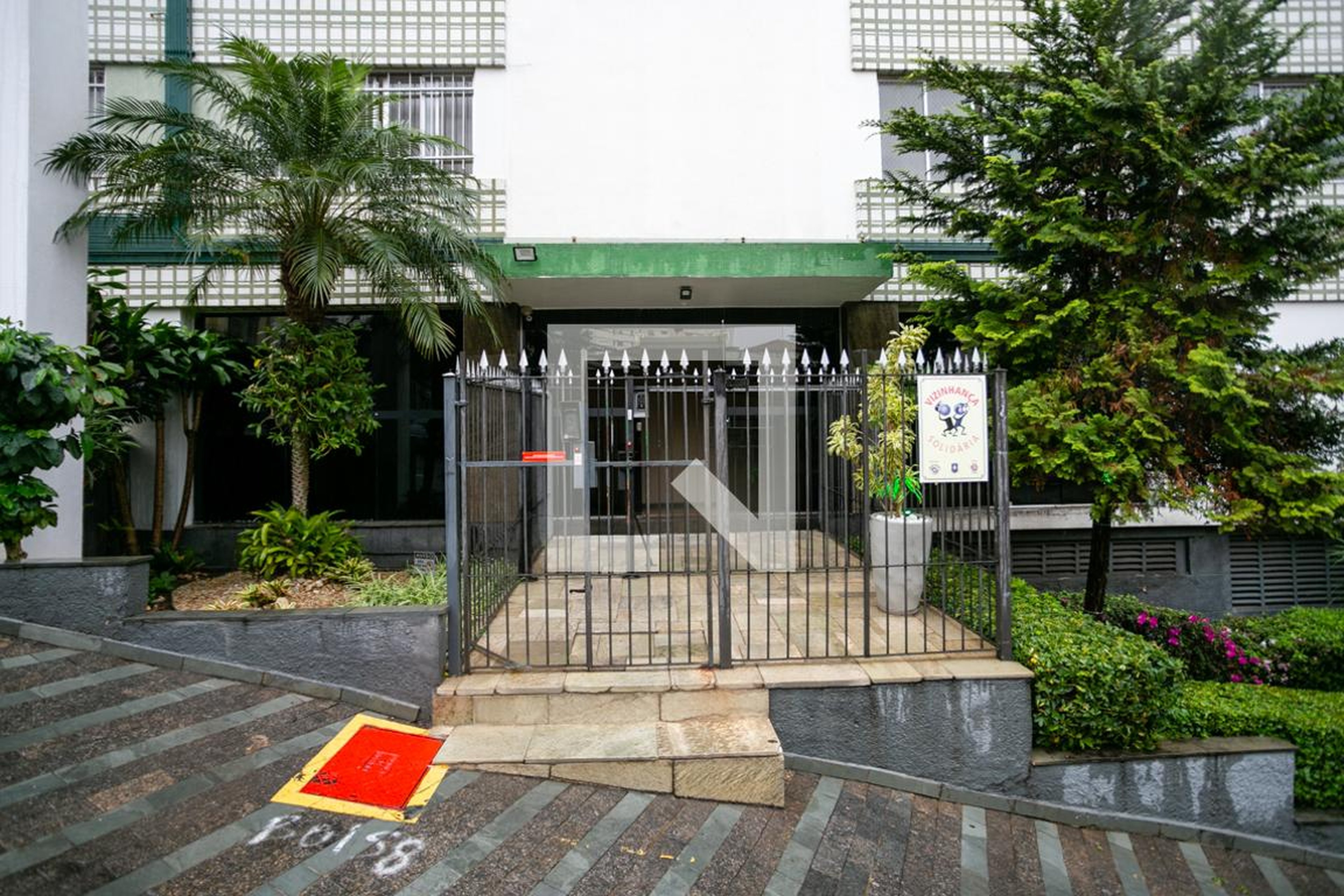 Fachada do condomínio Condomínio Camilo Meira