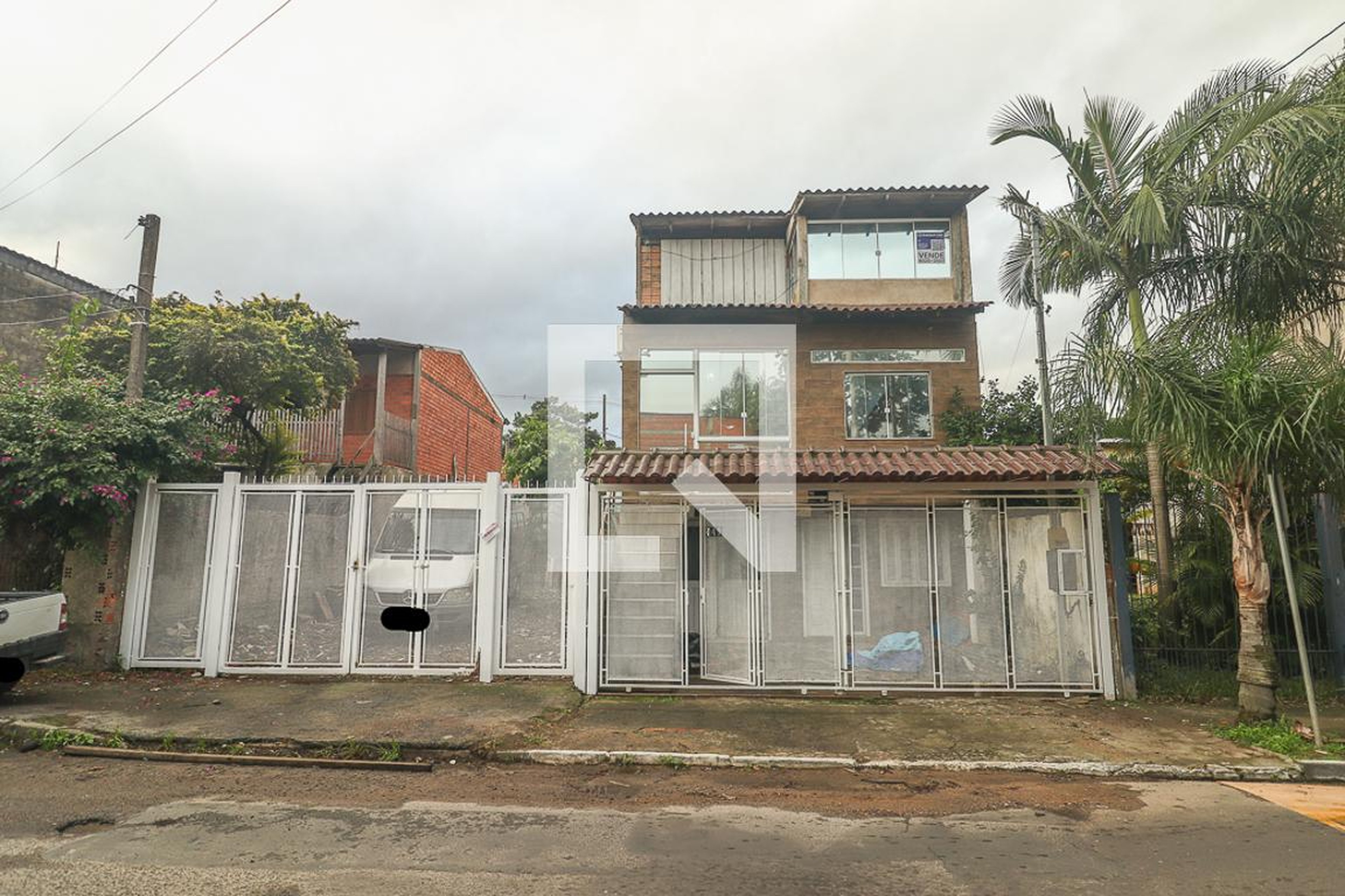 Fachada Condomínio em Rua General Sadi Cahem Fischer, 449