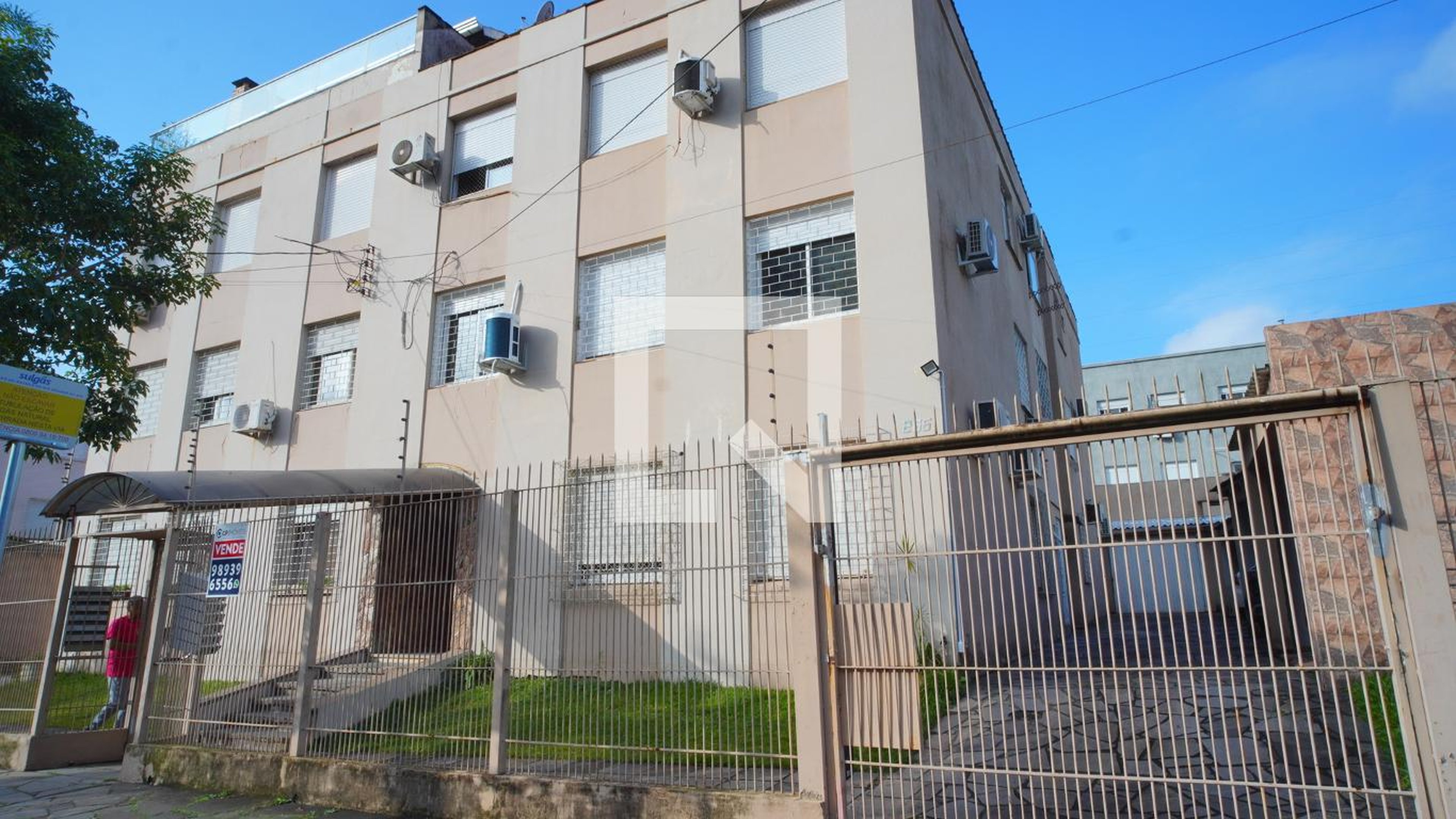 Fachada Condomínio em Rua Lasar Segall, 265