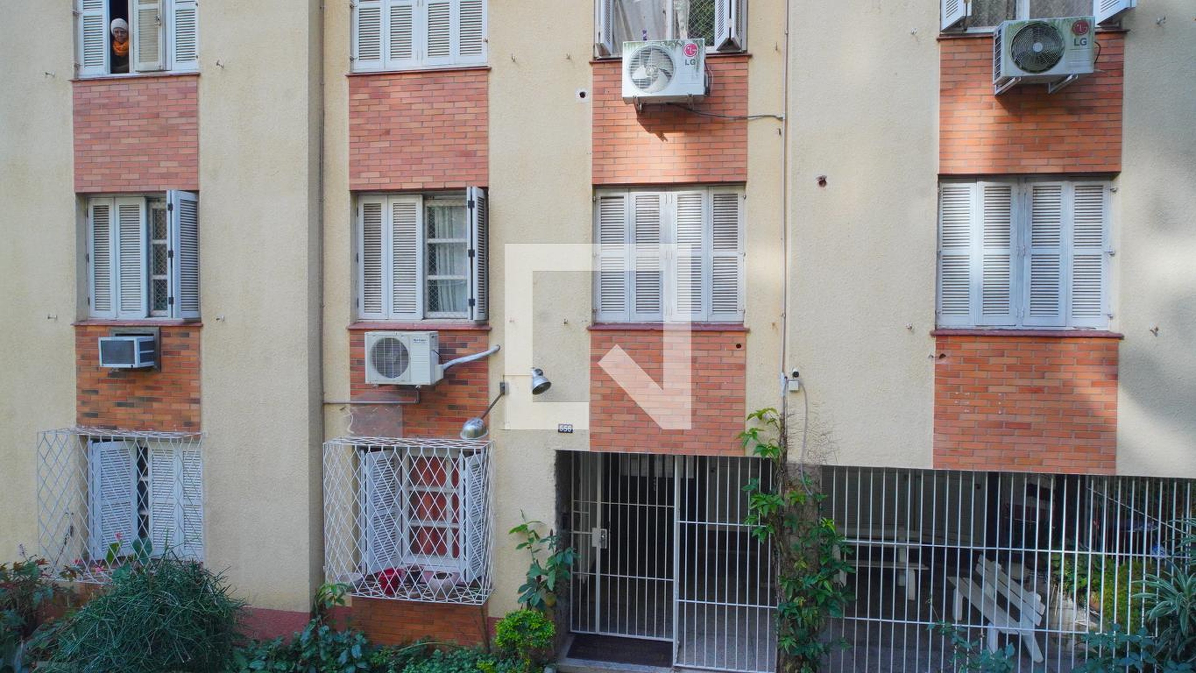 Fachada Condomínio Conjunto Residencial Silva Jardim