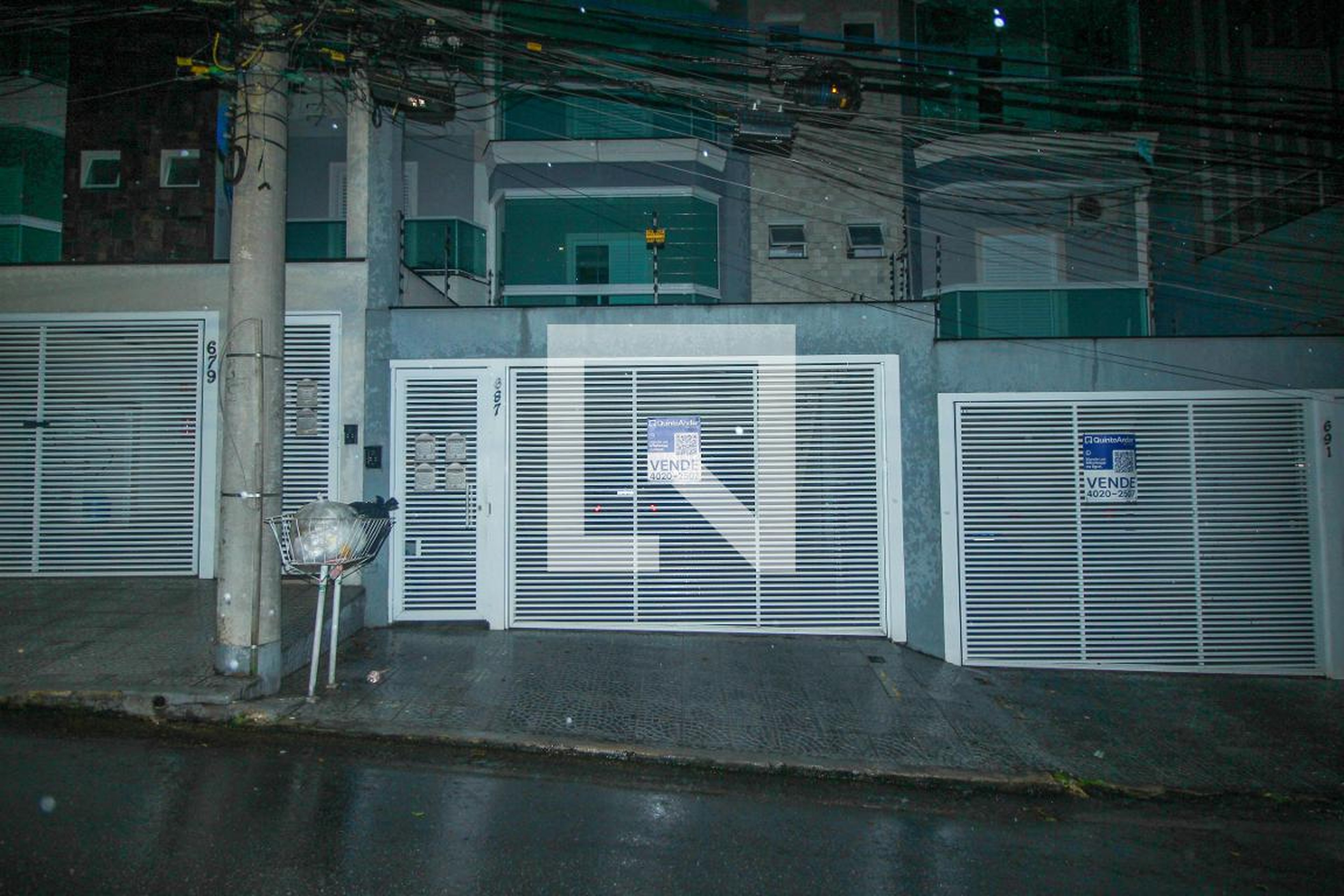 Fachada Condomínio em Rua Atibaia, 687