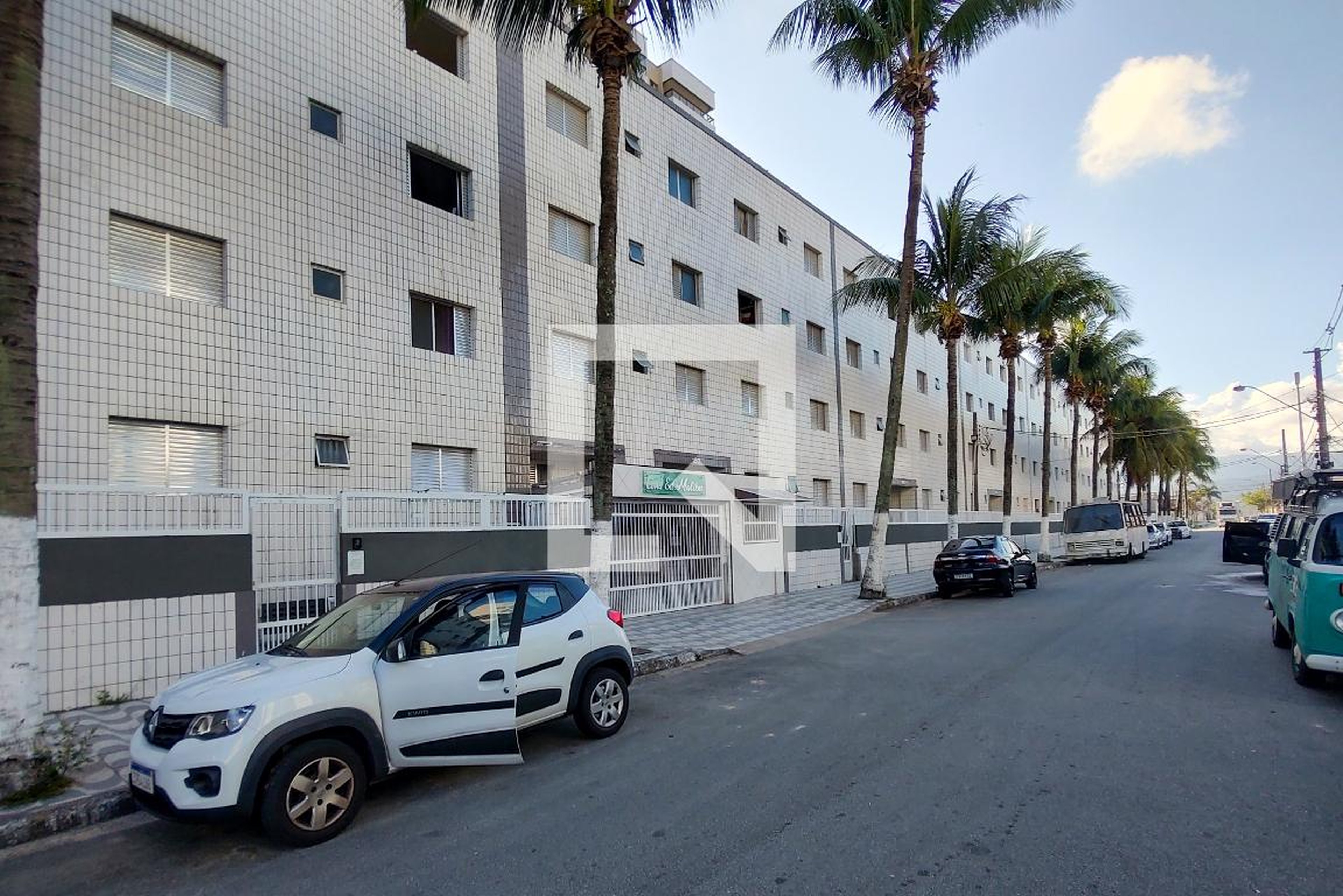 Fachada Condomínio em Rua Osmar Antonioli, 154
