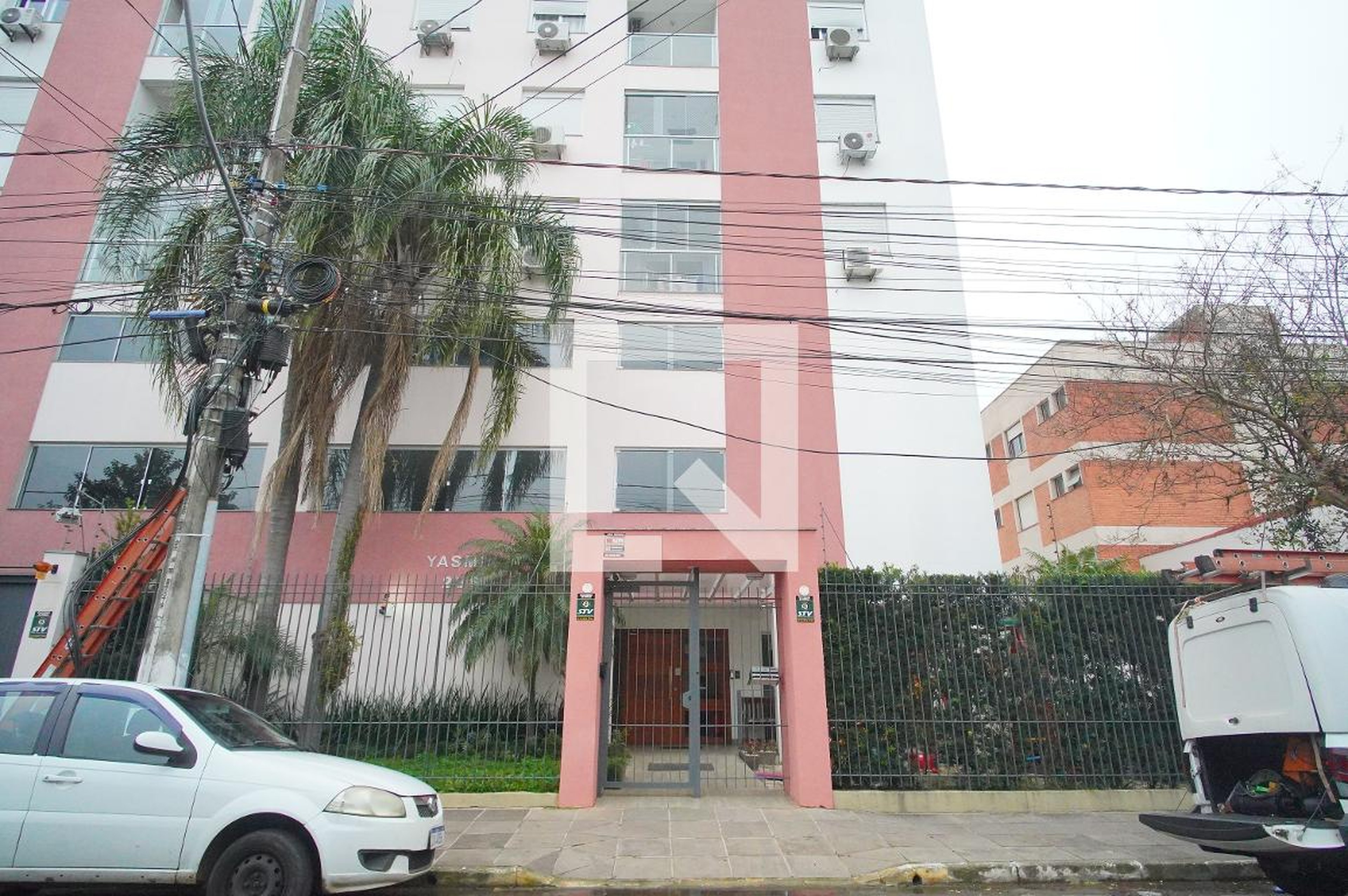 Fachada Residencial Yasmin