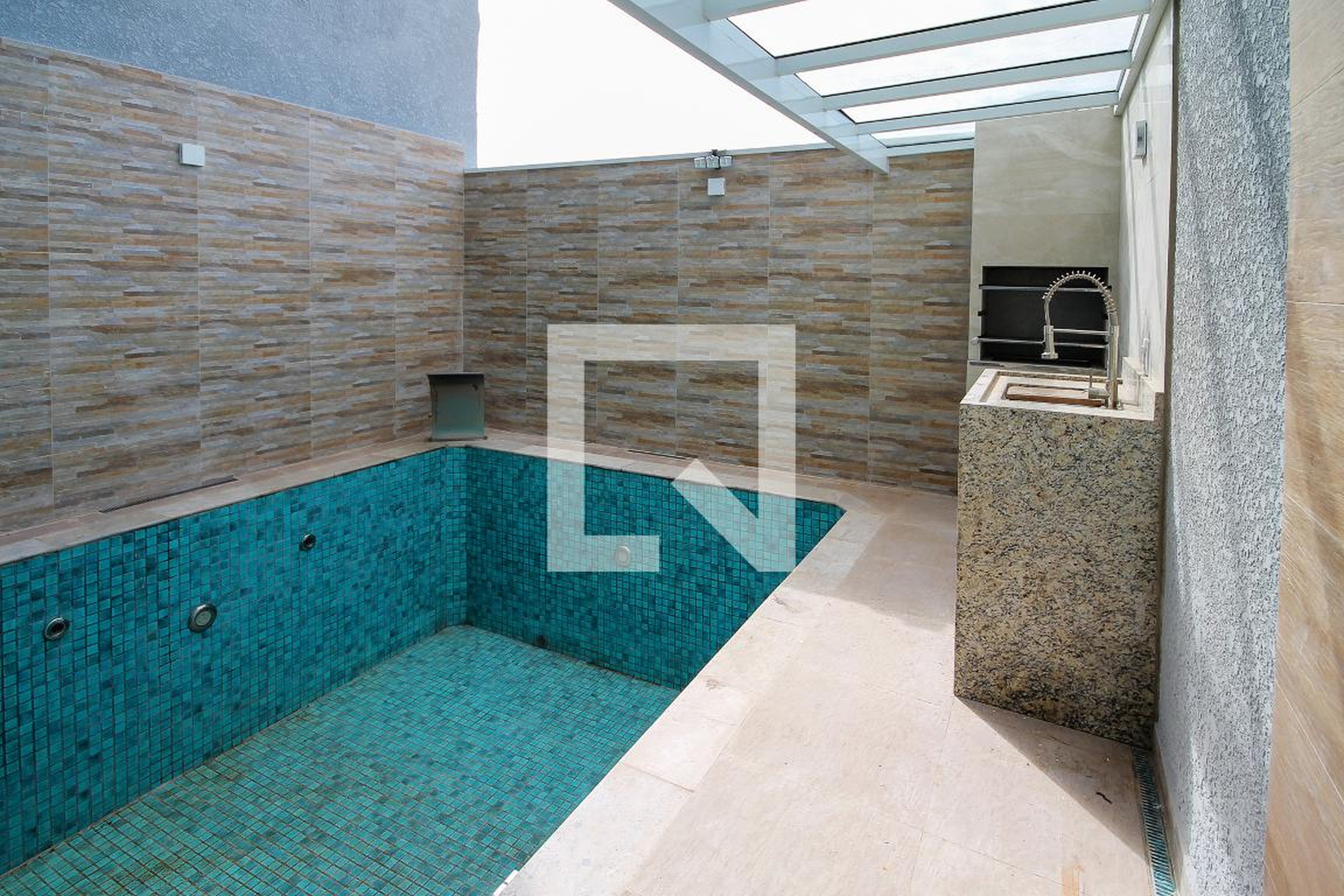 Piscina Residencial Villa D'Este