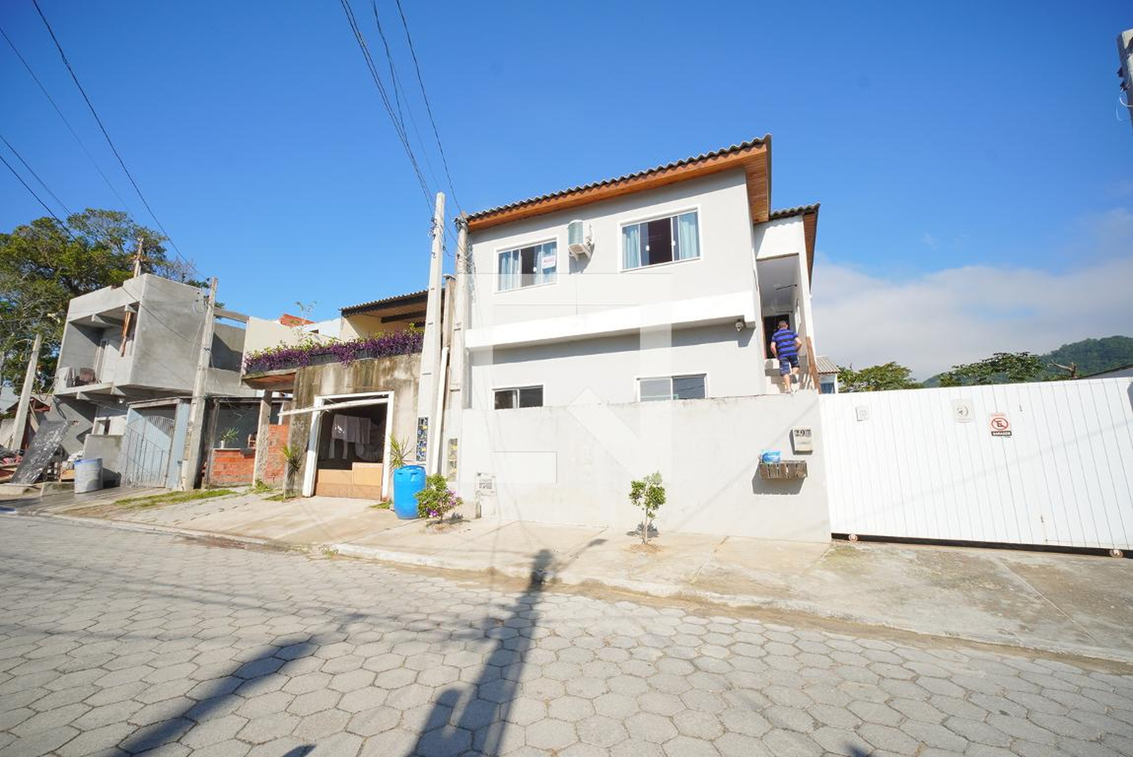 Fachada Condomínio em Servidão José Cassol, 297