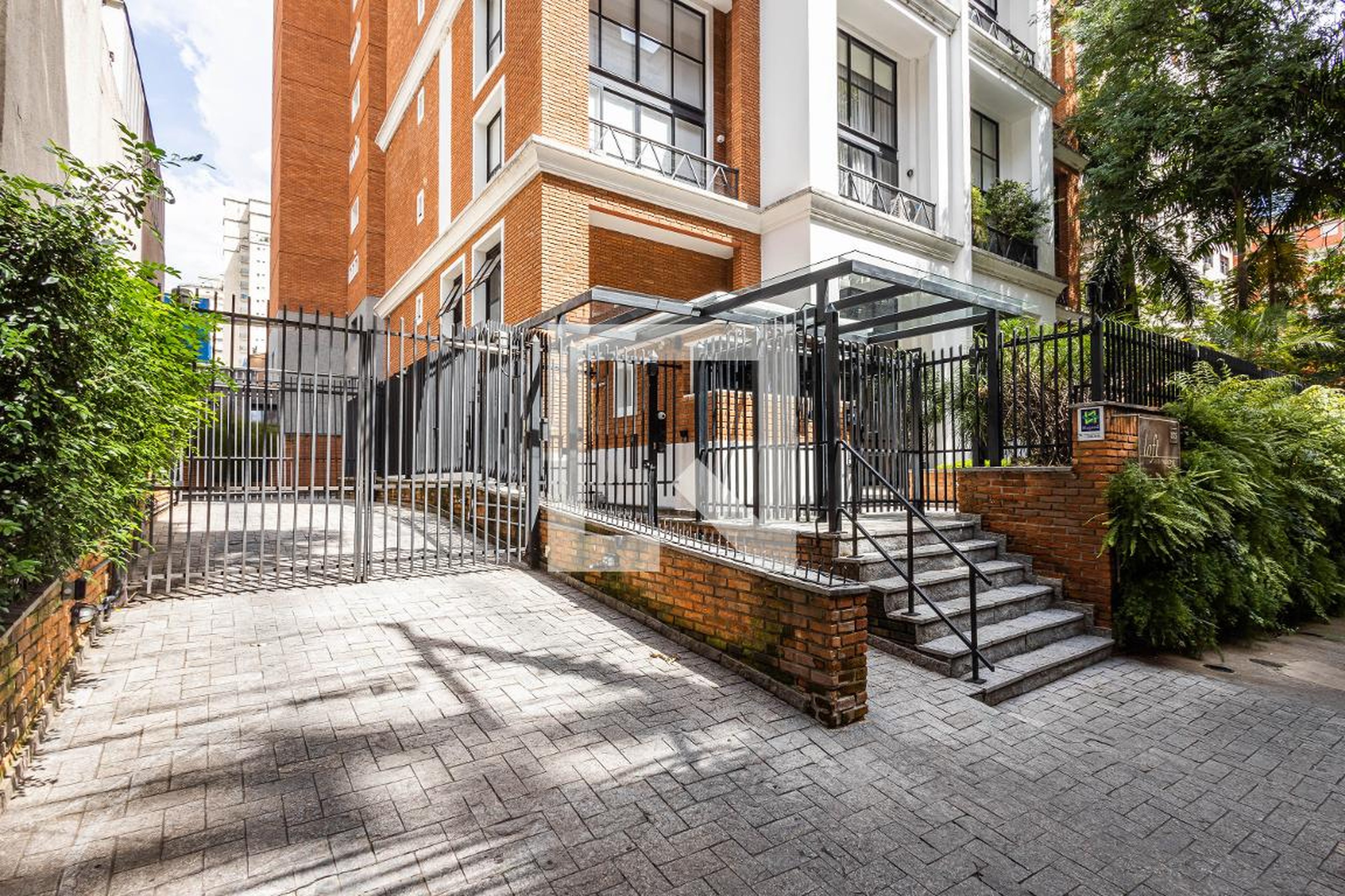 Fachada Condomínio Loft São Paulo II