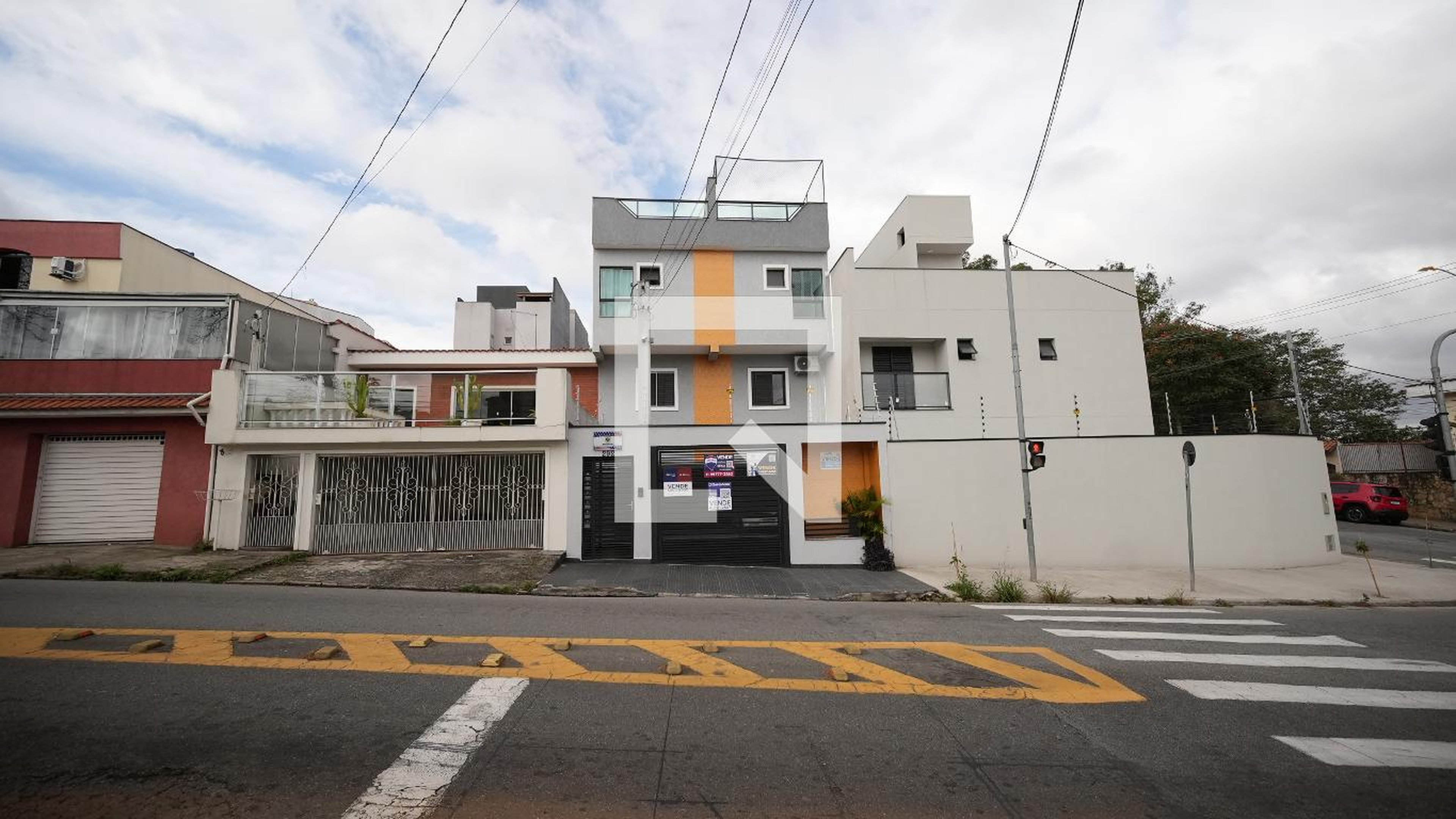 Fachada do Prédio Condomínio em Rua Ana Neri, 292