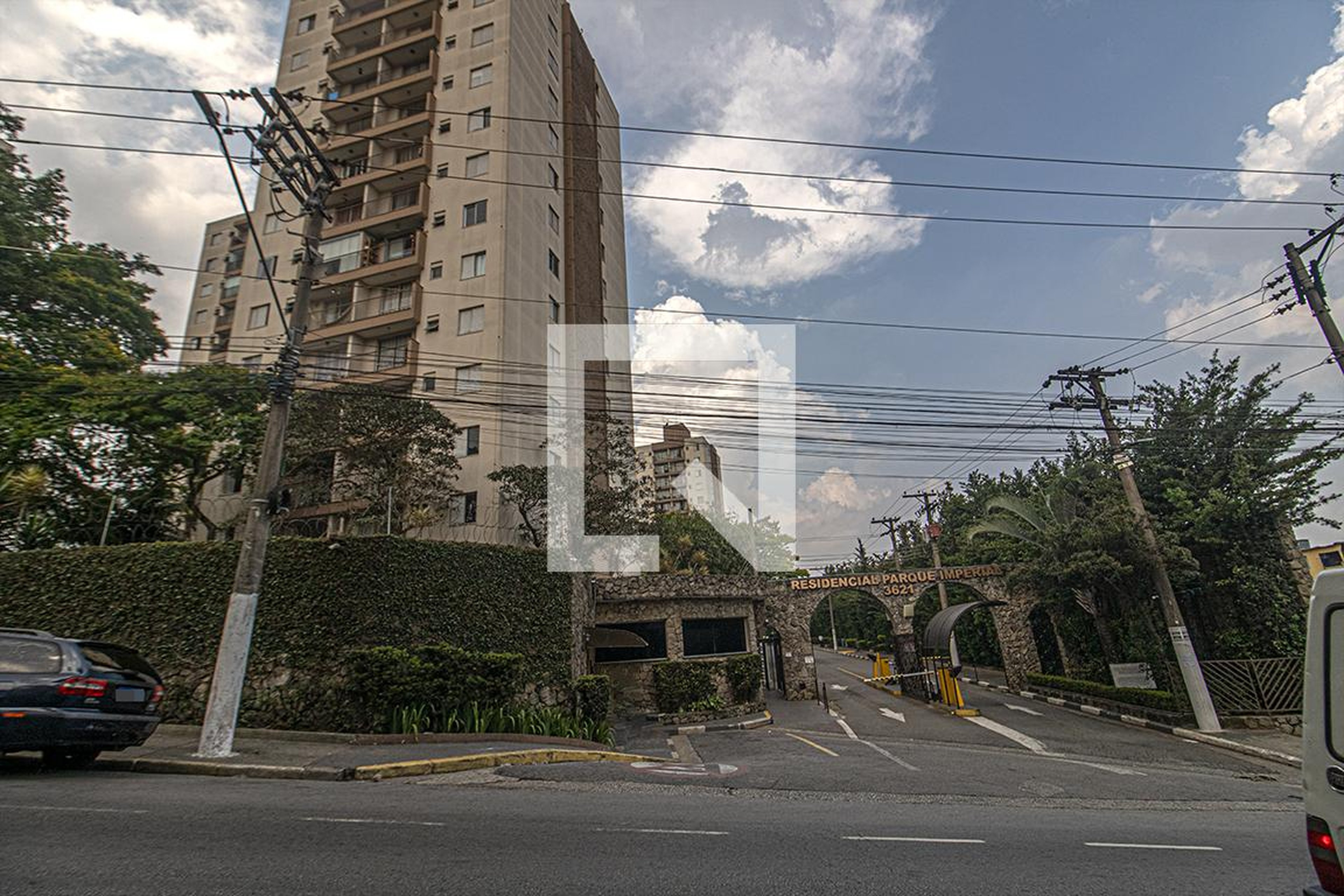 Fachada Residencial Parque Imperial