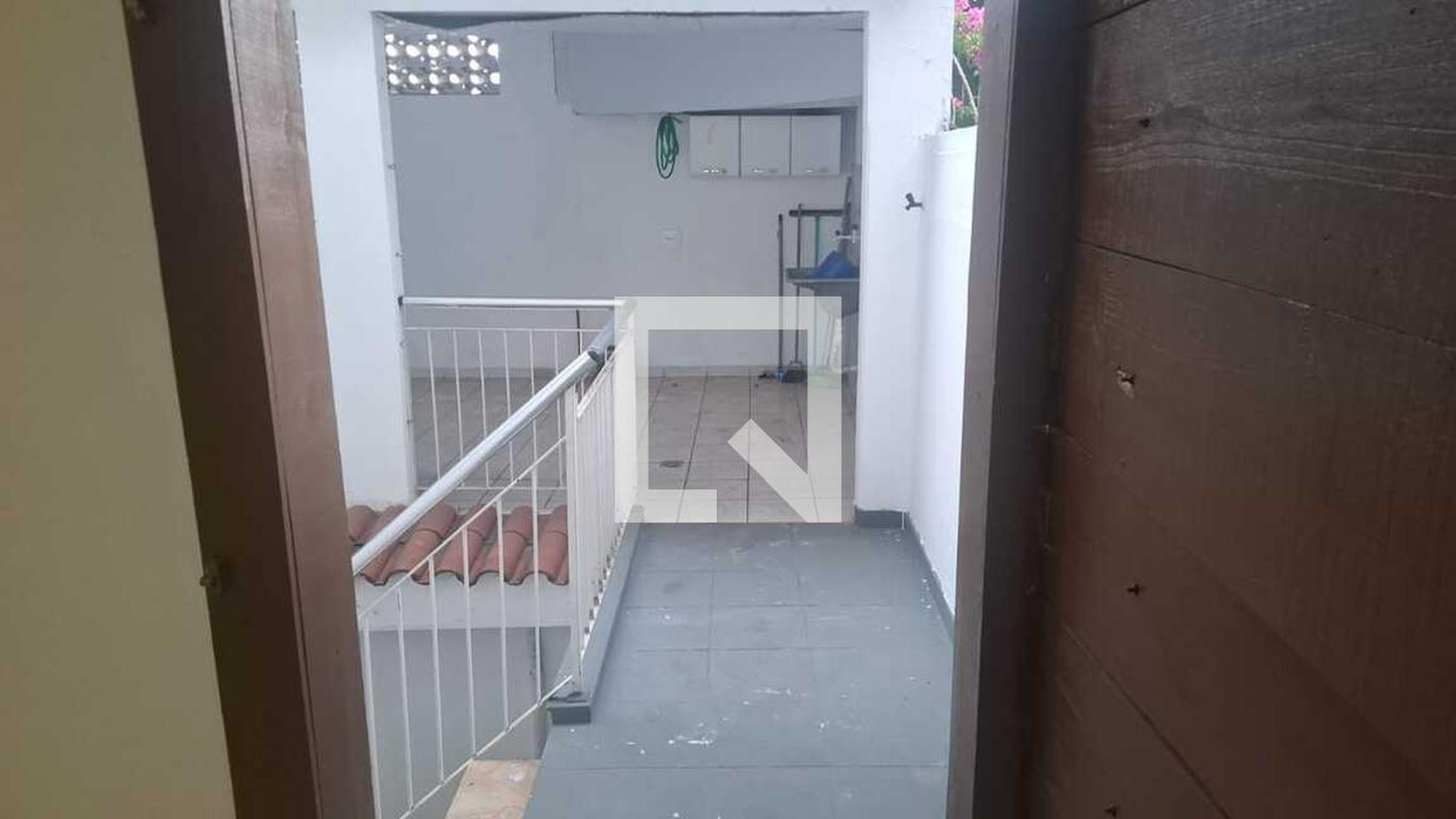 Área externa Condomínio em Rua Professor Henrique Costa, 841