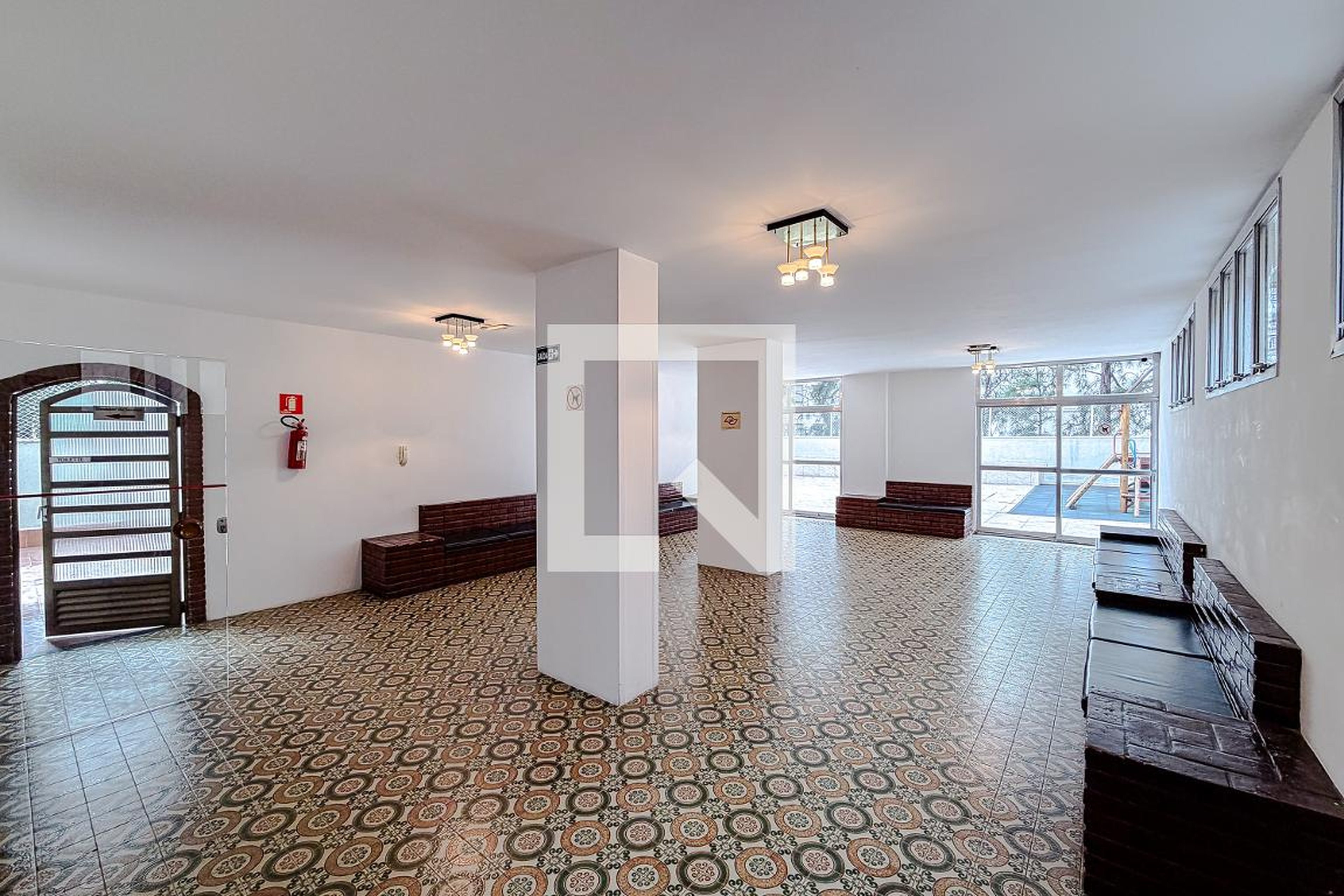 Hall social - Monumento II
