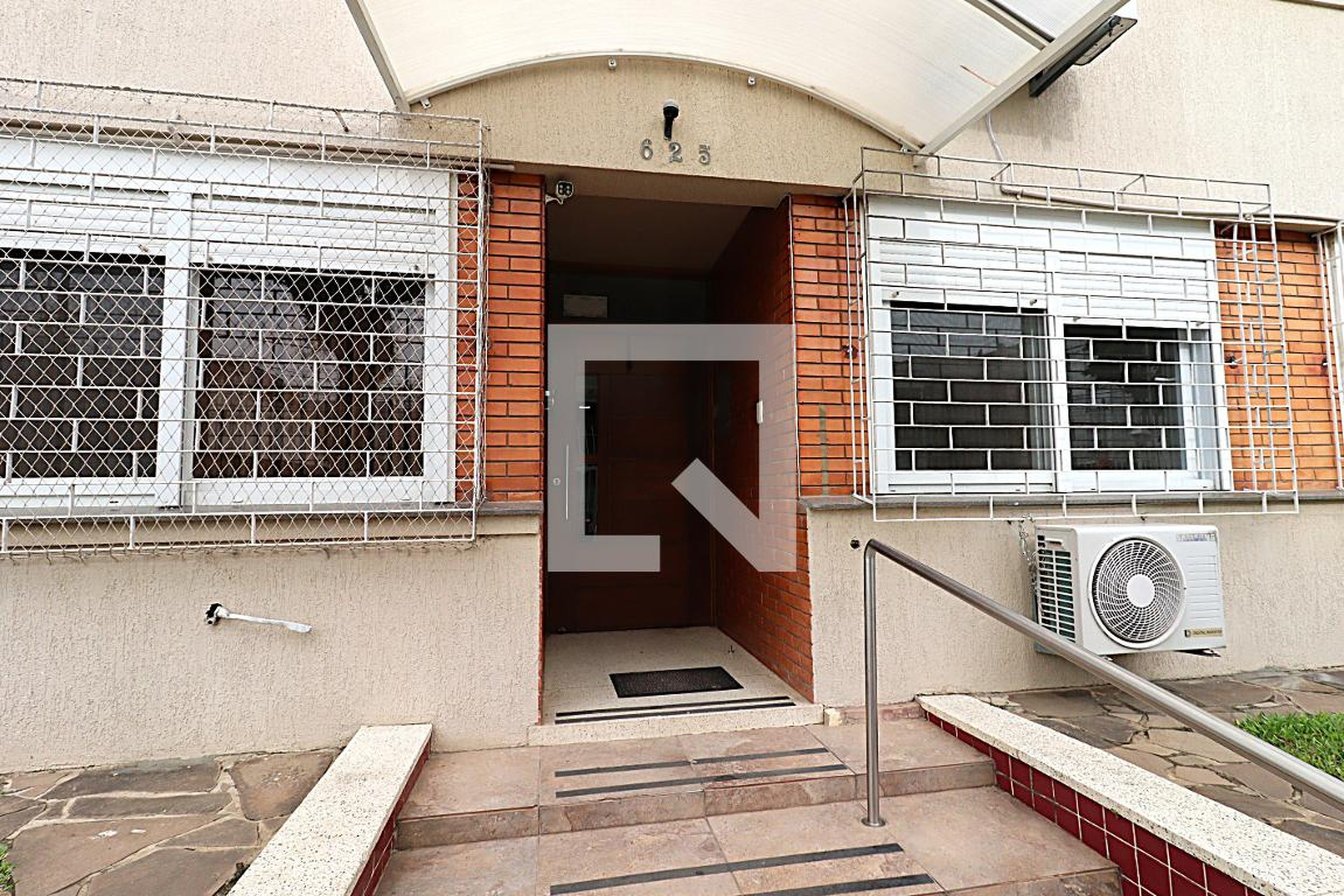 Entrada - Edifício Cláudia