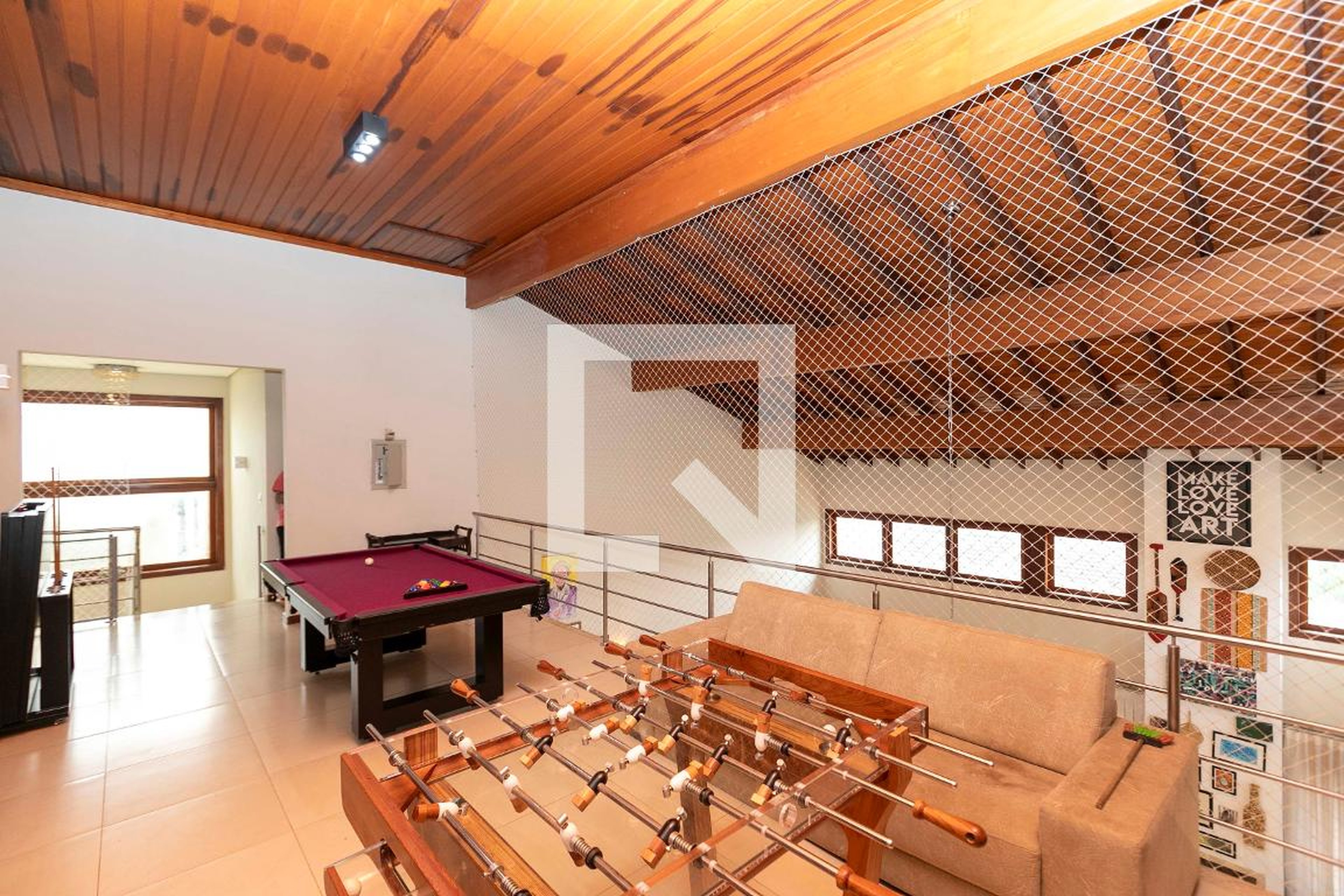 SALA DE JOGOS Condomínio em Rua das Ixias, 147