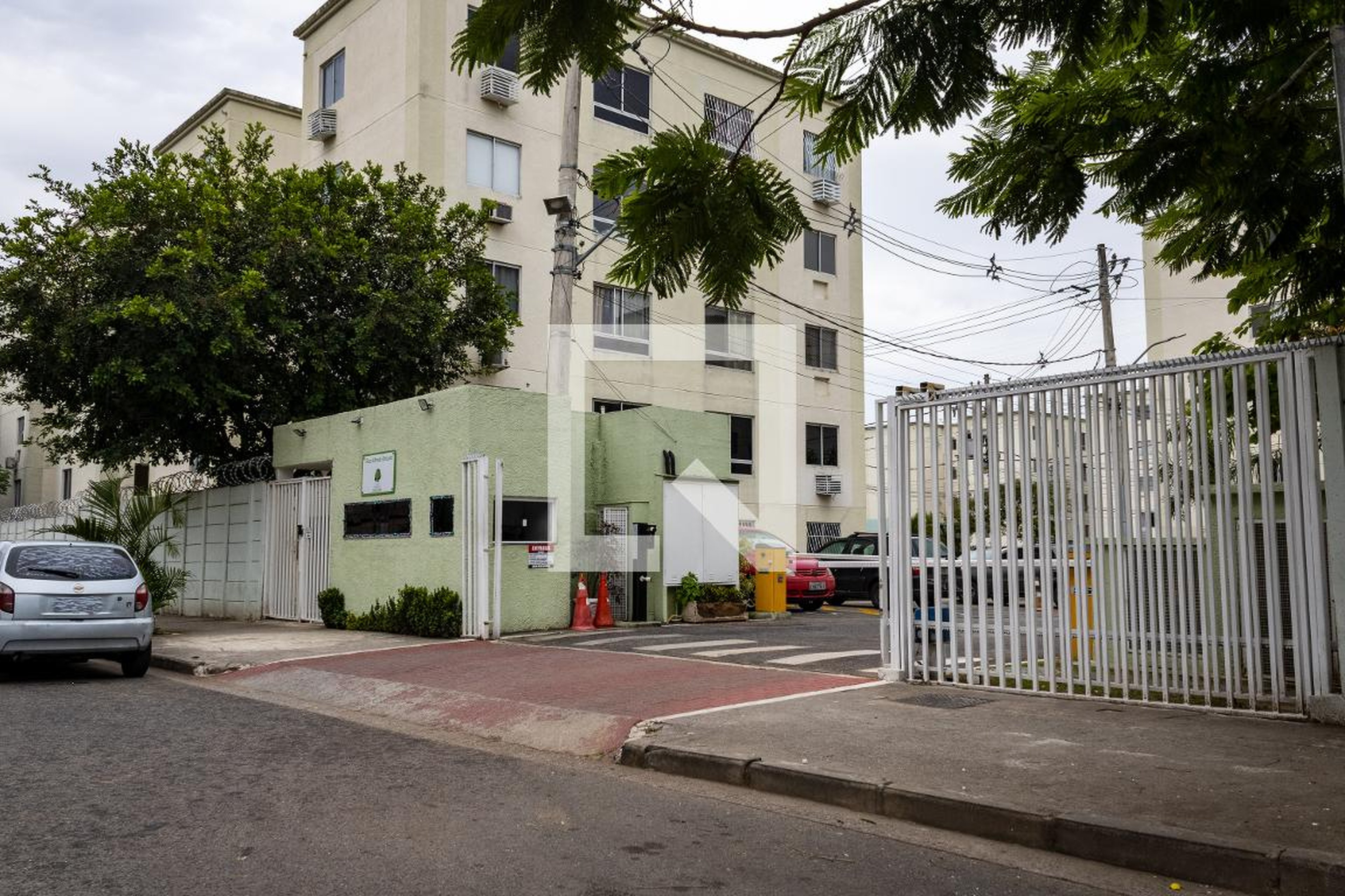 Fachada do condomínio Condomínio Reserva das Árvores 1