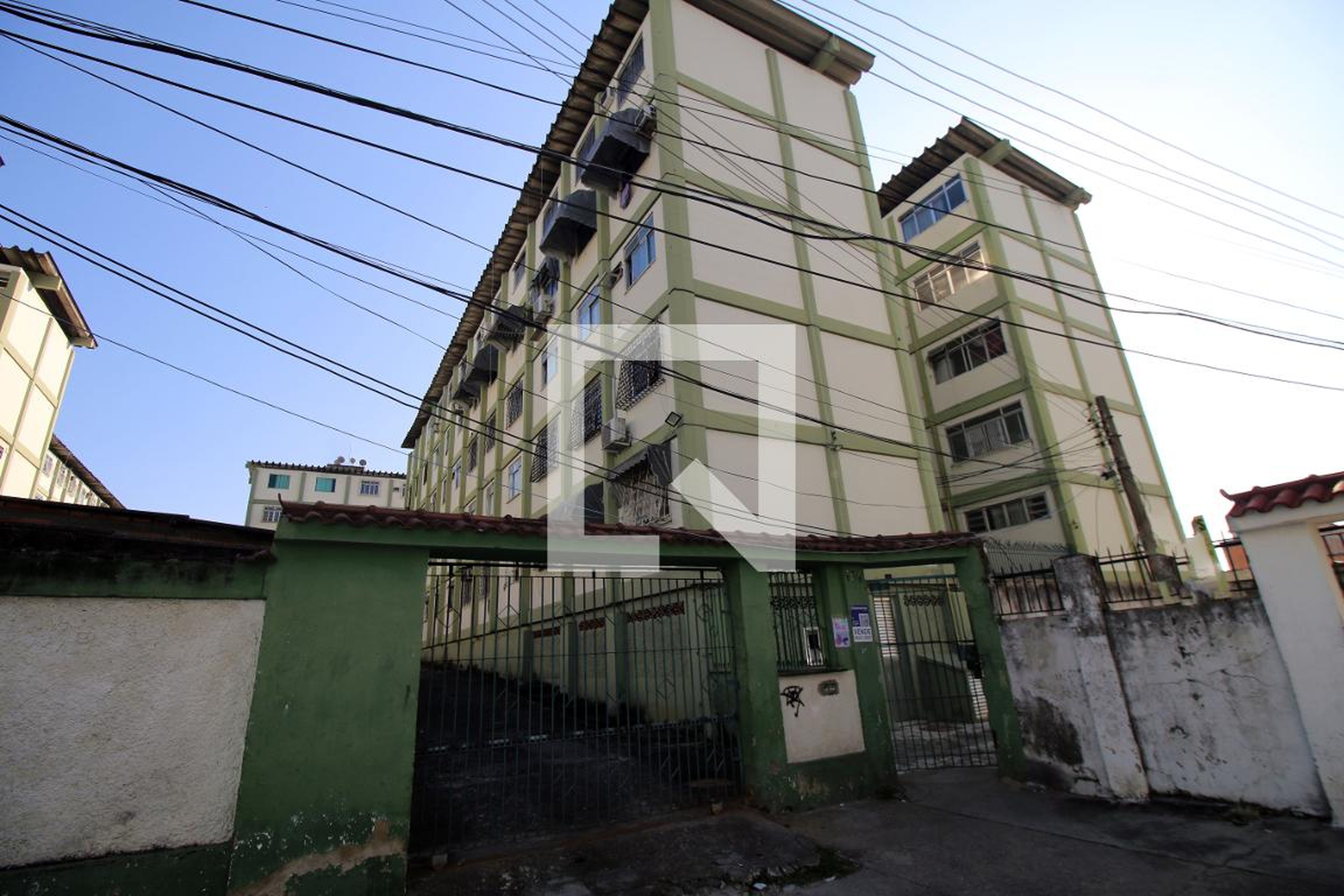 Fachada Condomínio em Rua Omar Fontoura, 151