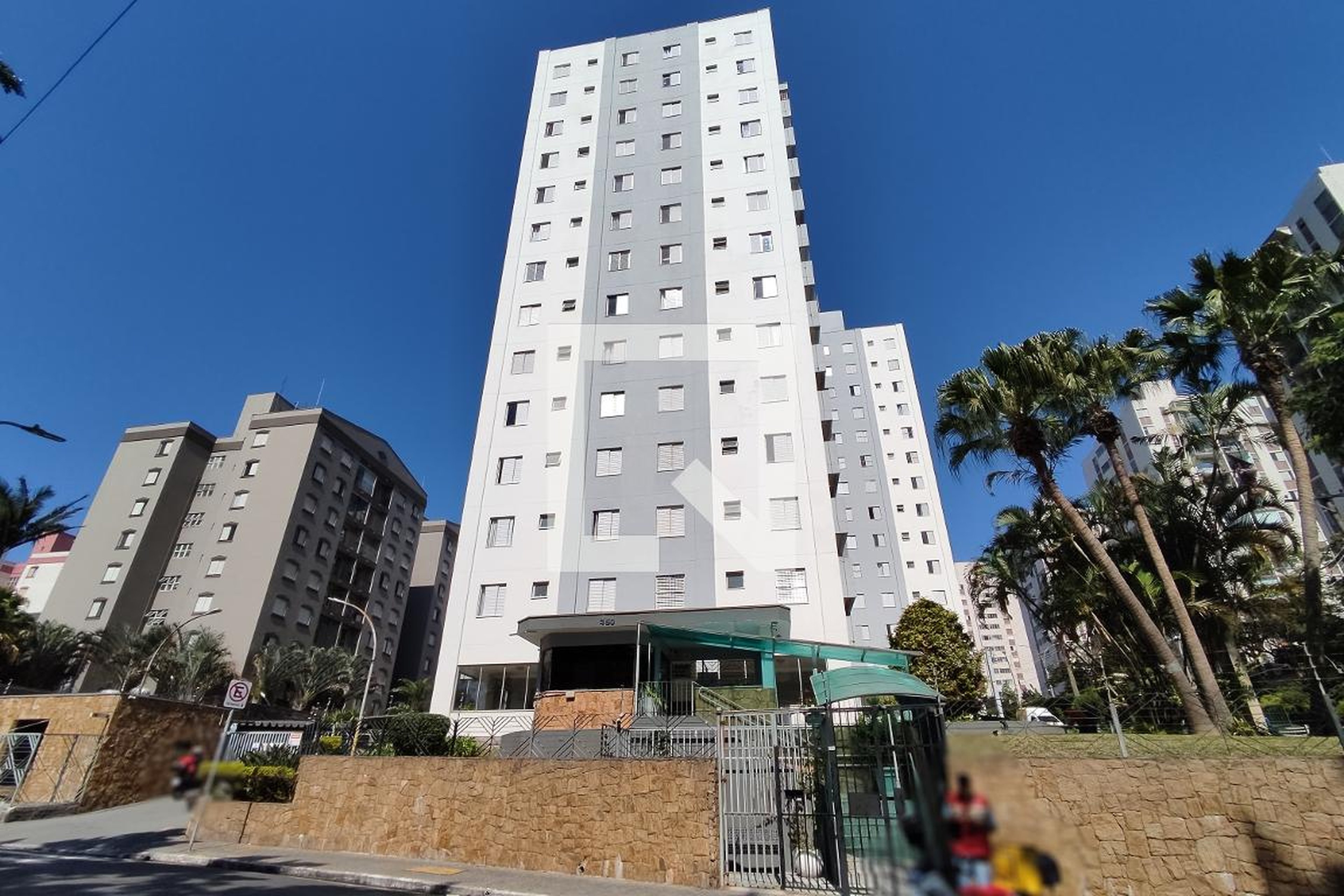 Fachada Condomínio Parque Residencial Ourives