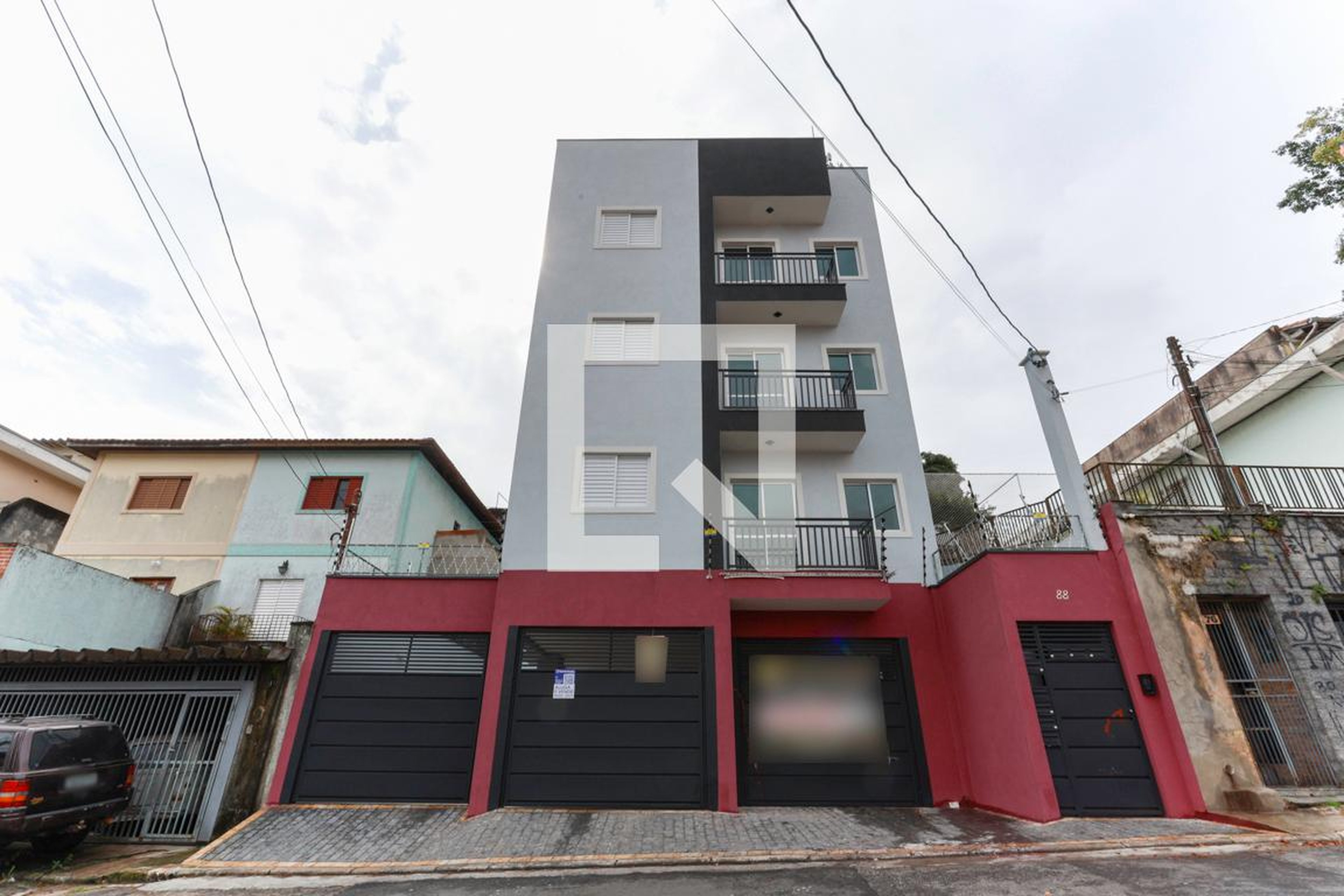 Fachada do prédio Condomínio em Rua Amílcar Marchesini, 88