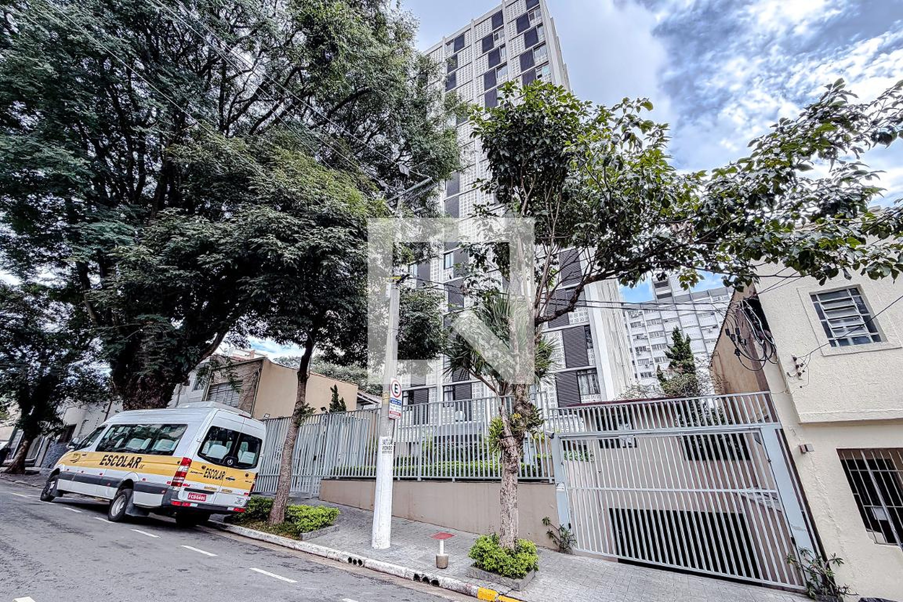Fachada Condomínio Edif Cor Oscar Porto