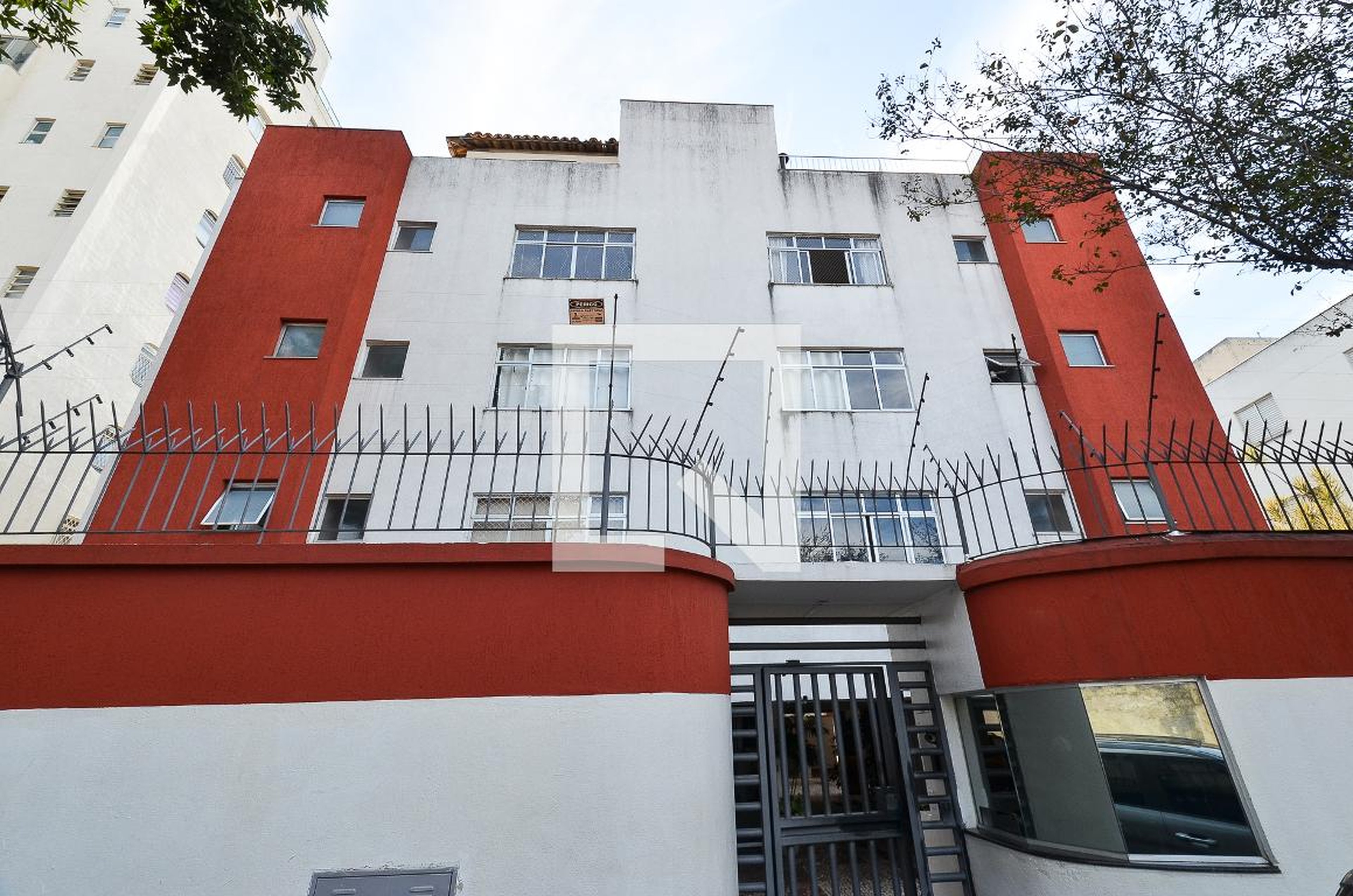 Fachada Condomínio em Rua Maracanã, 169