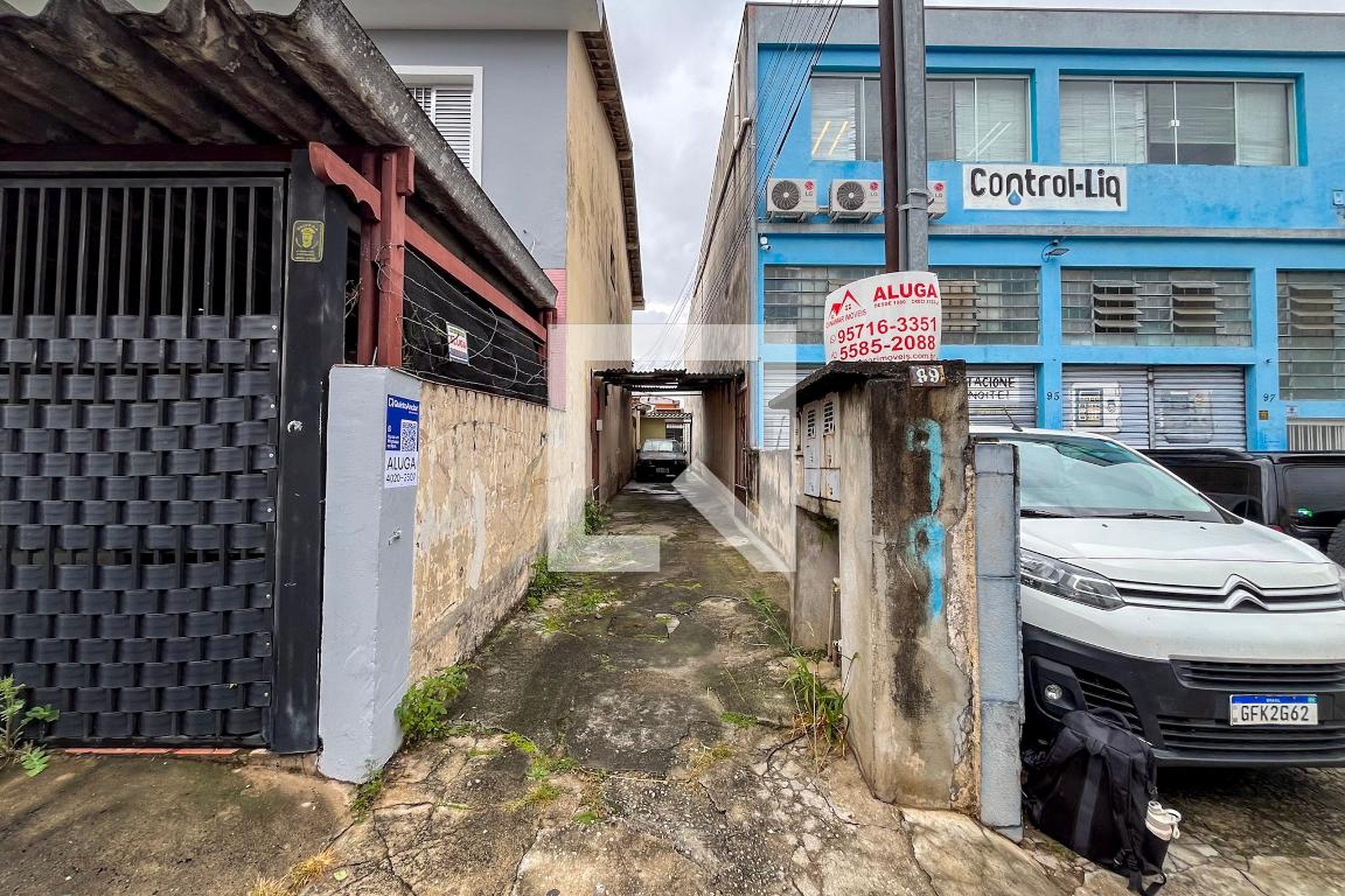 Fachada Condomínio em Rua do Pomar, 99