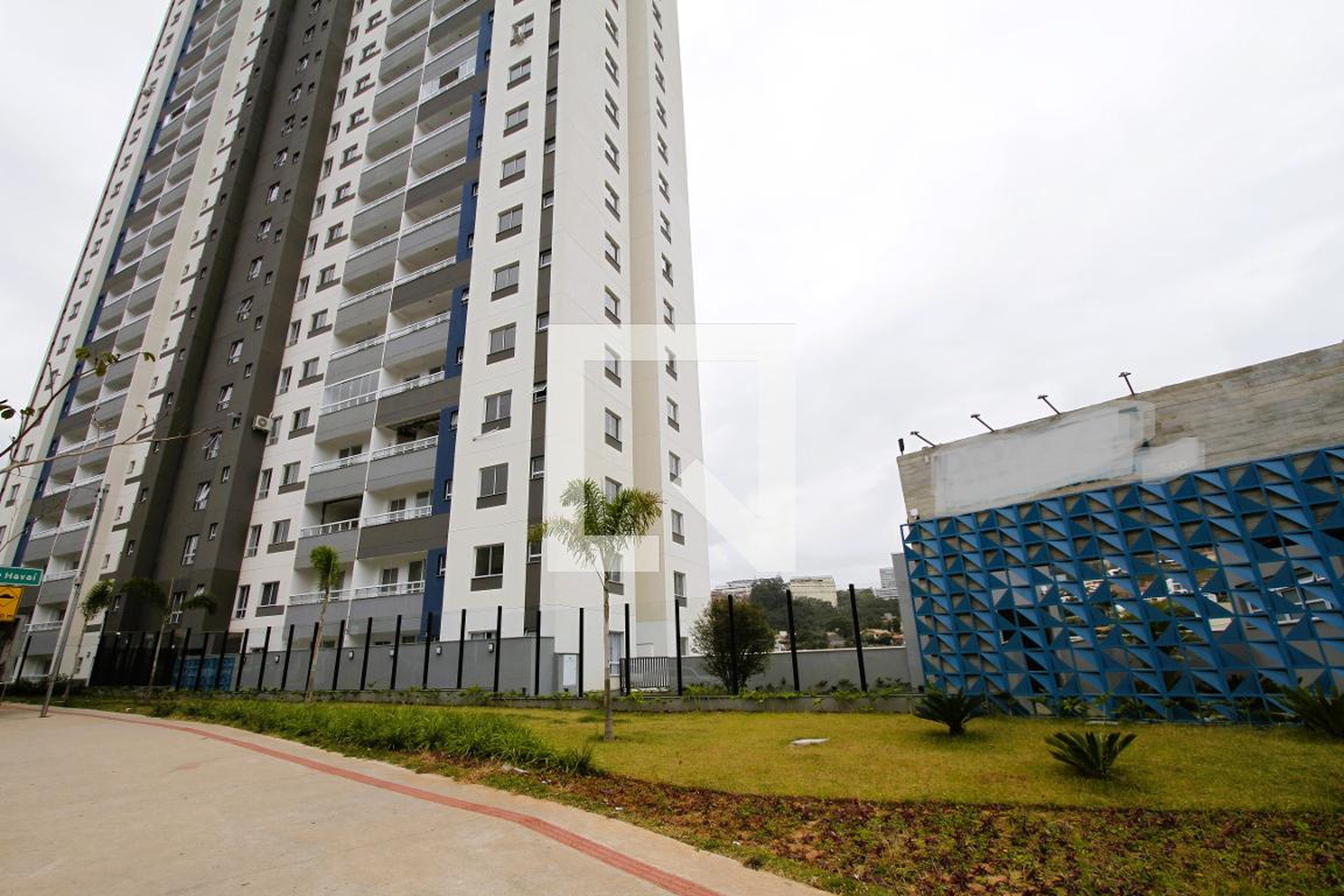 Fachada Condomínio Brizze Estoril