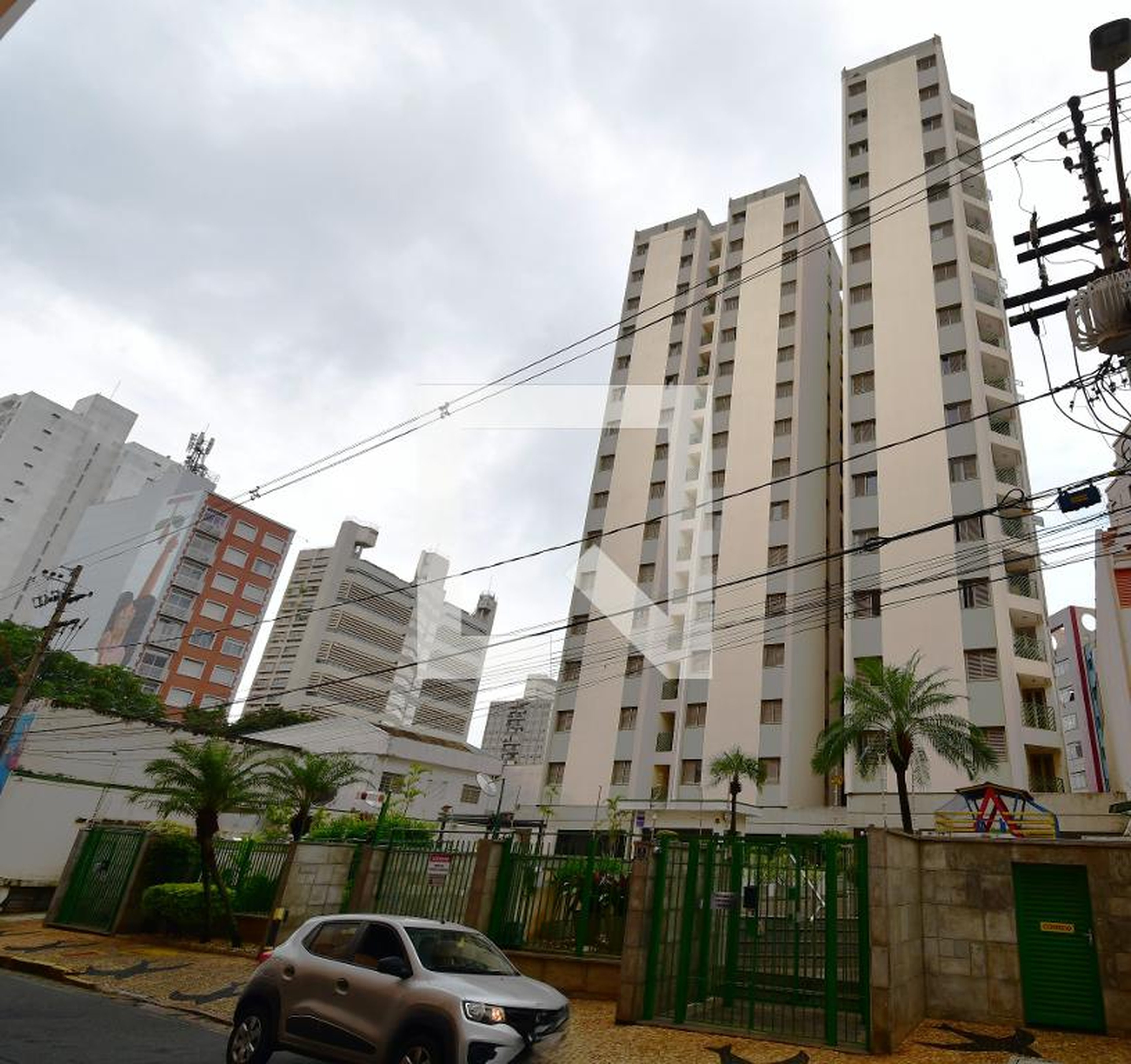 Fachada do Prédio Condomínio Ursini
