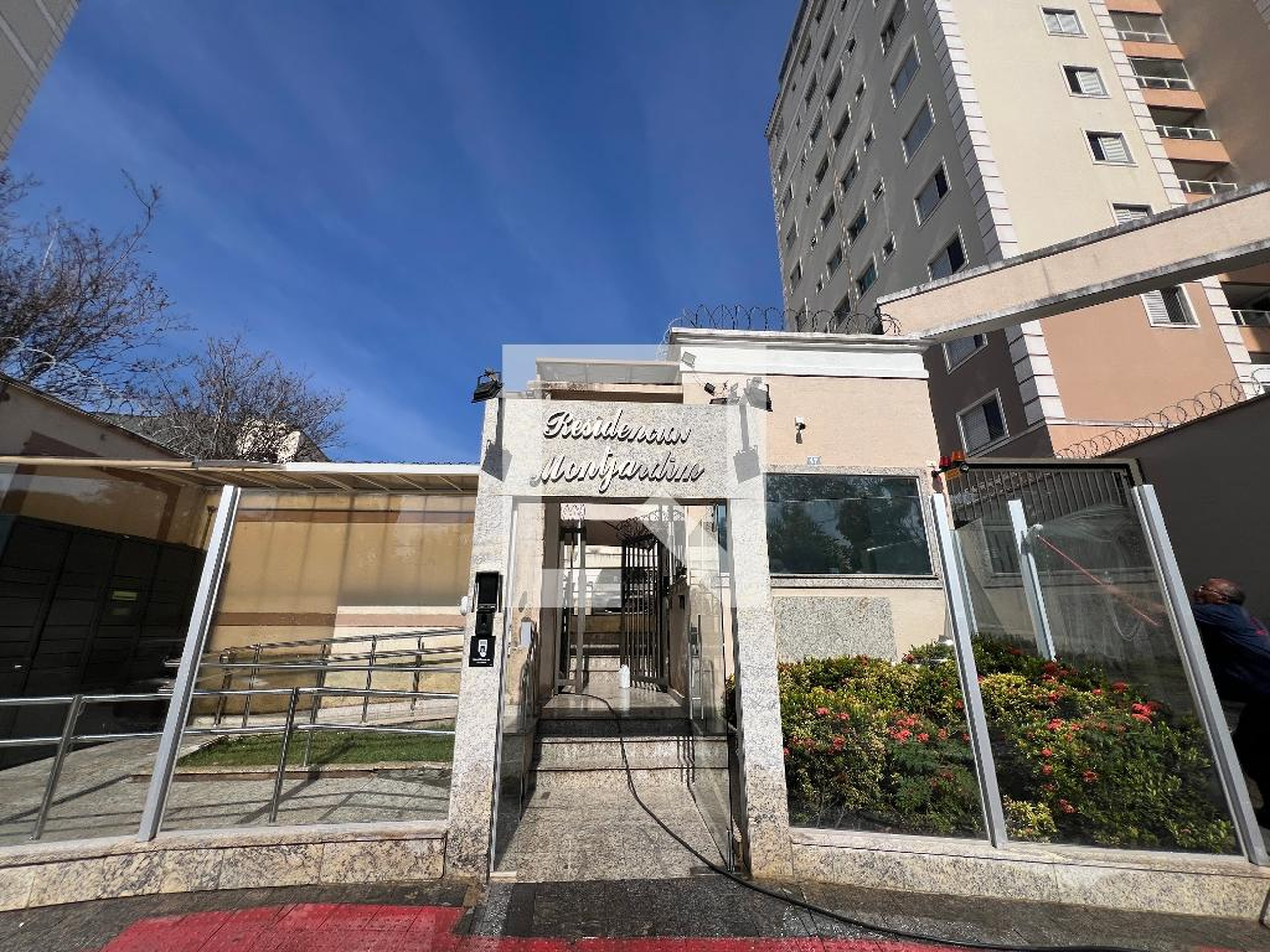 Fachada do Prédio Edifício Residencial Montjardim