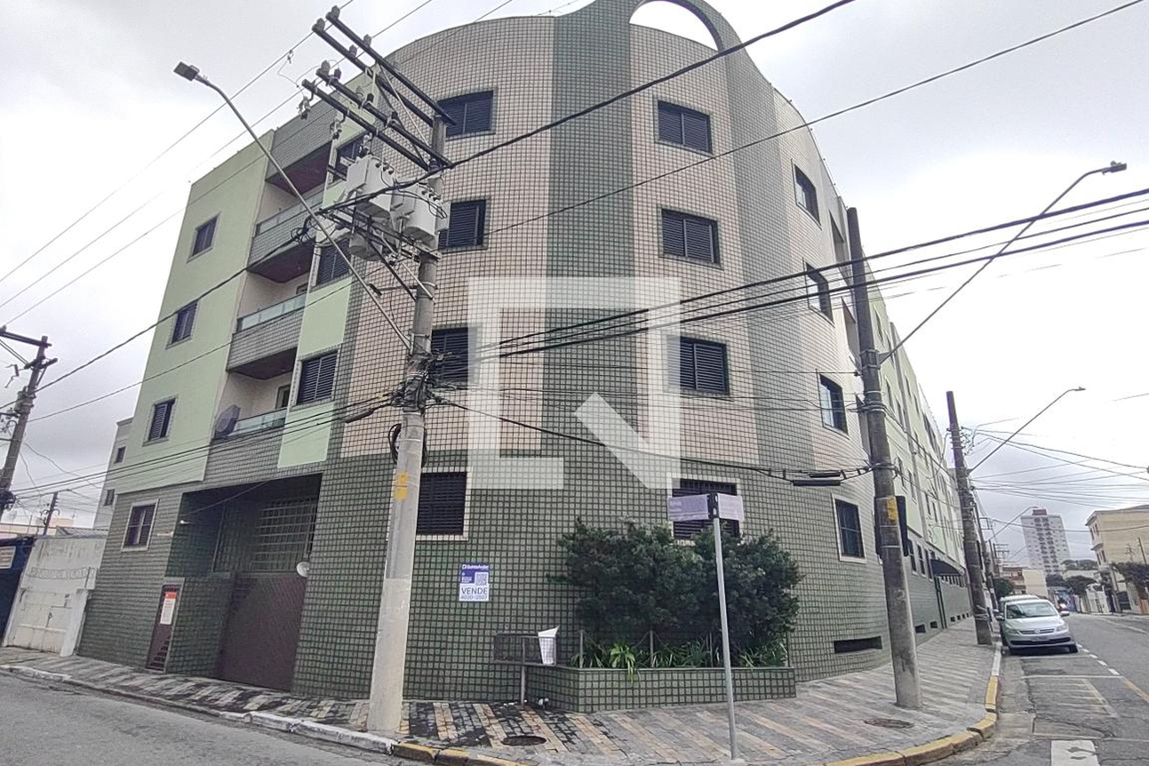 Fachada Condomínio em Rua Antônio Martoreli, 200