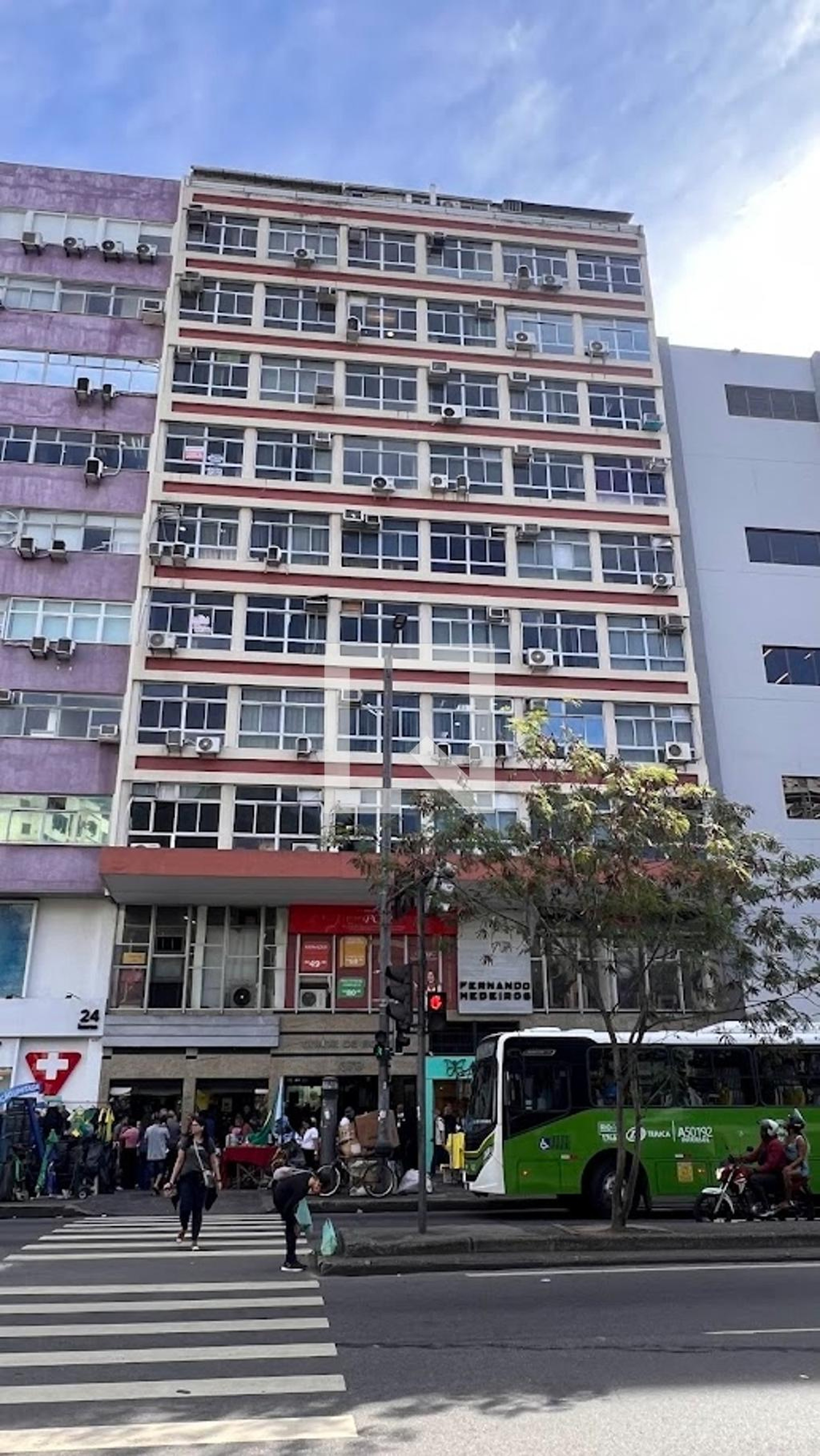 Fachada Condomínio em Rua Conde de Bonfim, 370