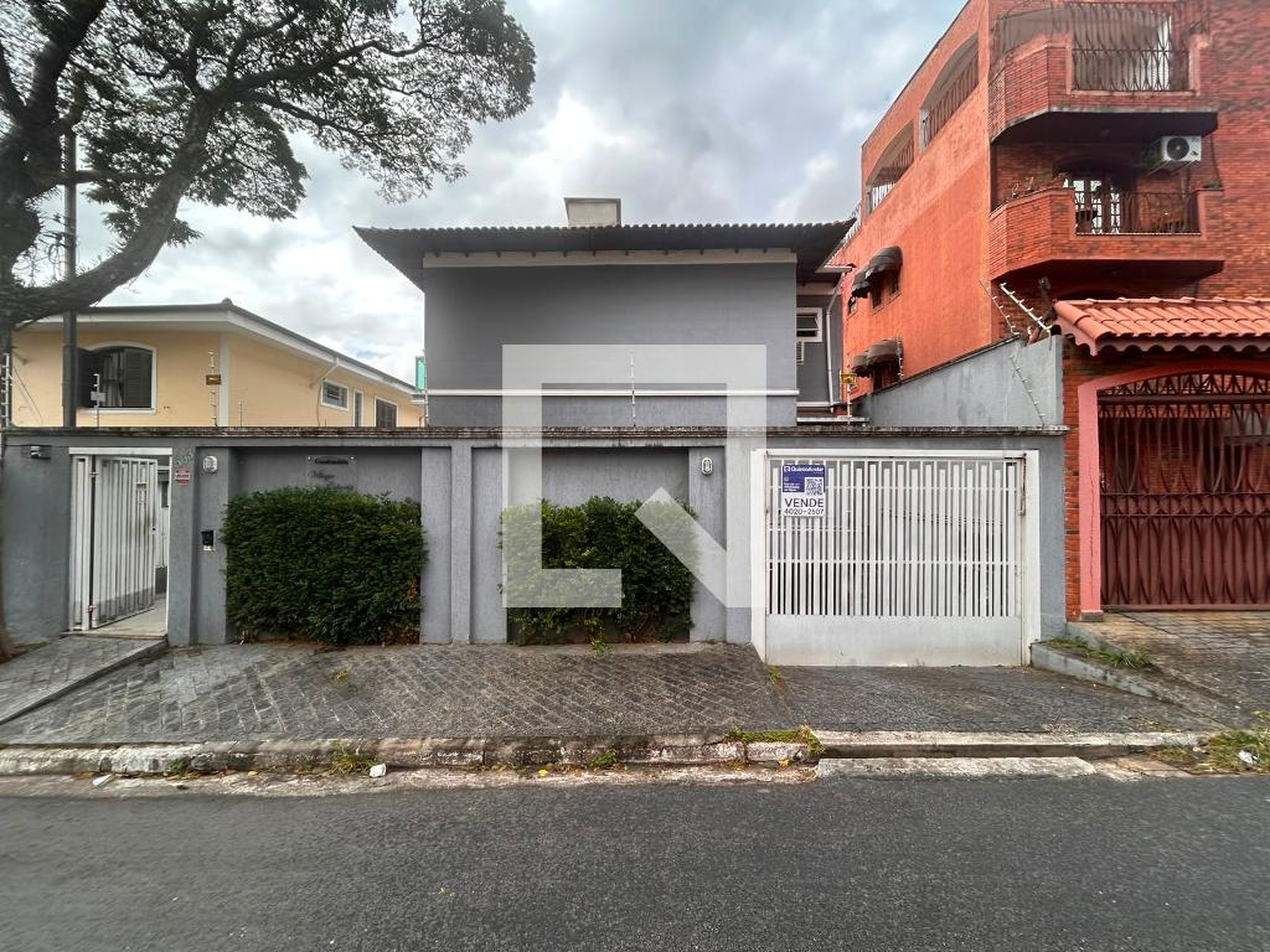 Fachada Condomínio em Rua Maria Pais de Barros, 503