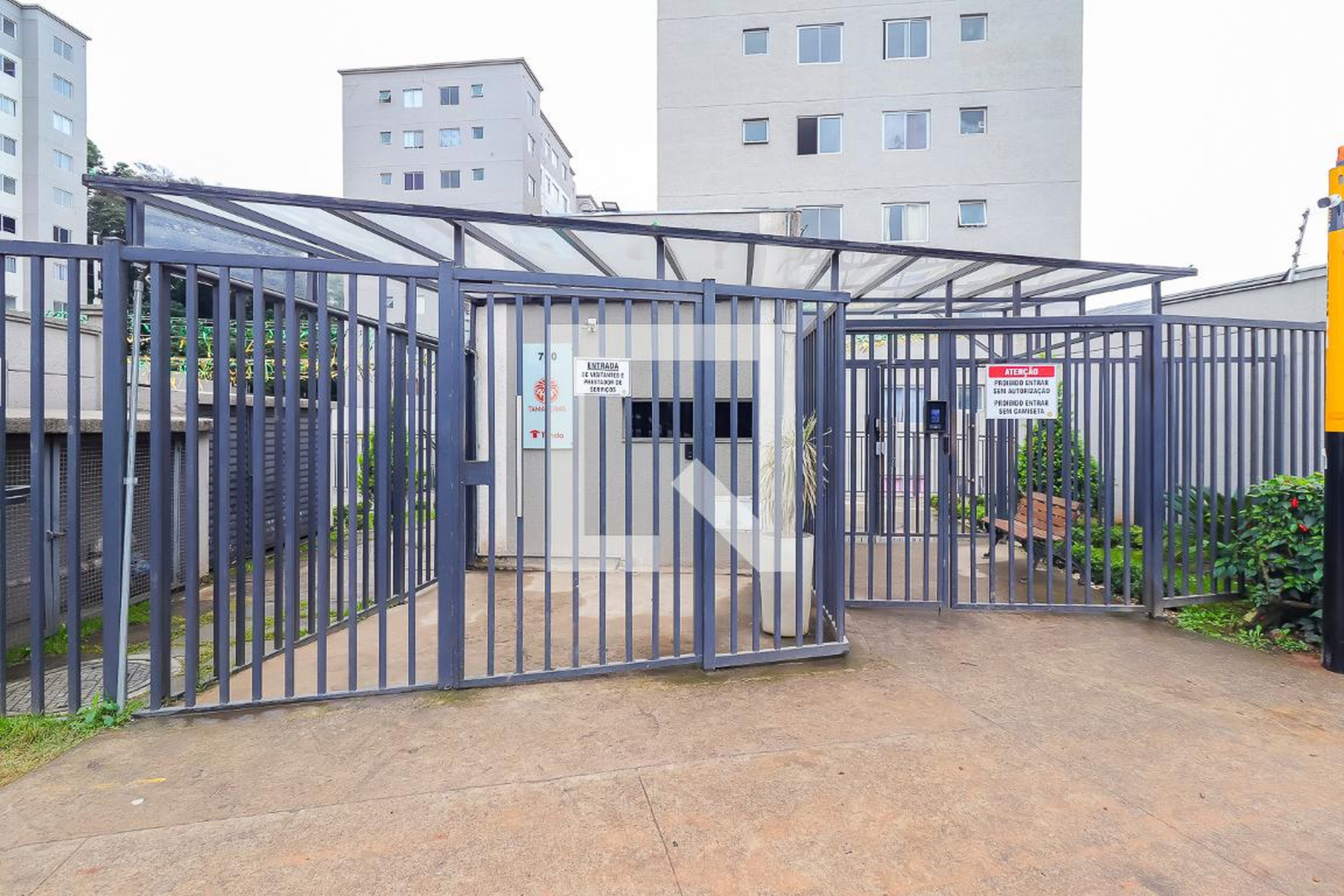 Fachada Condomínio em Avenida Adriano Bertozzi, 750