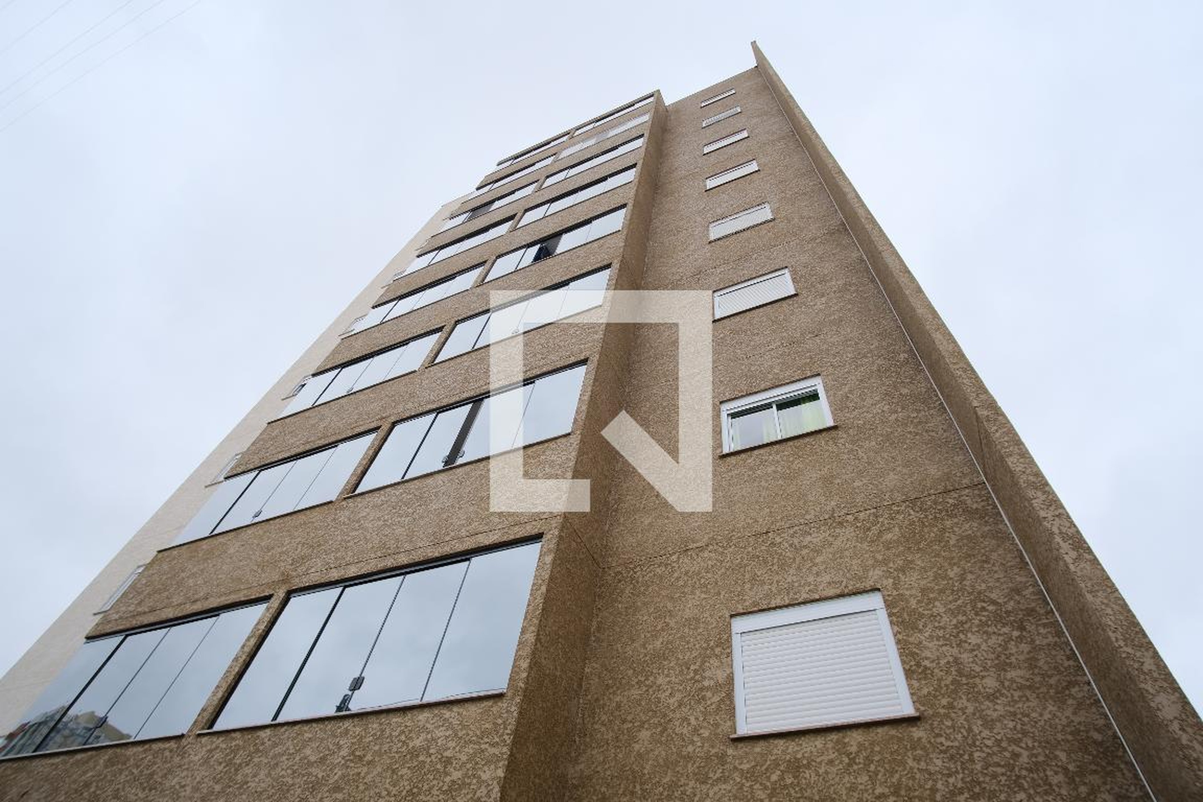 Fachada Condomínio em Rua Emílio Mallet, 1799