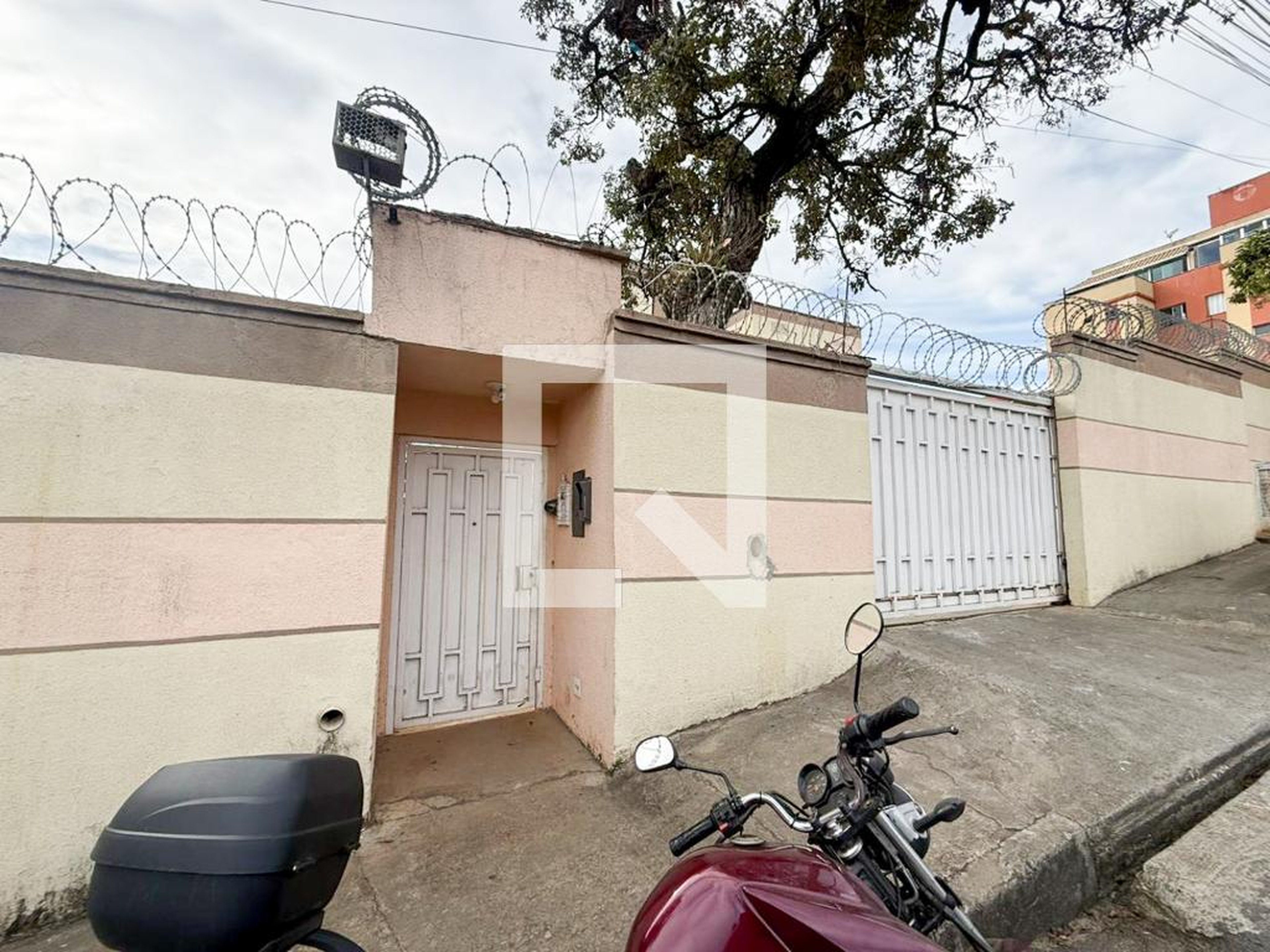 Fachada Condomínio em Rua Coronel José Bernardo de Oliveira, 202