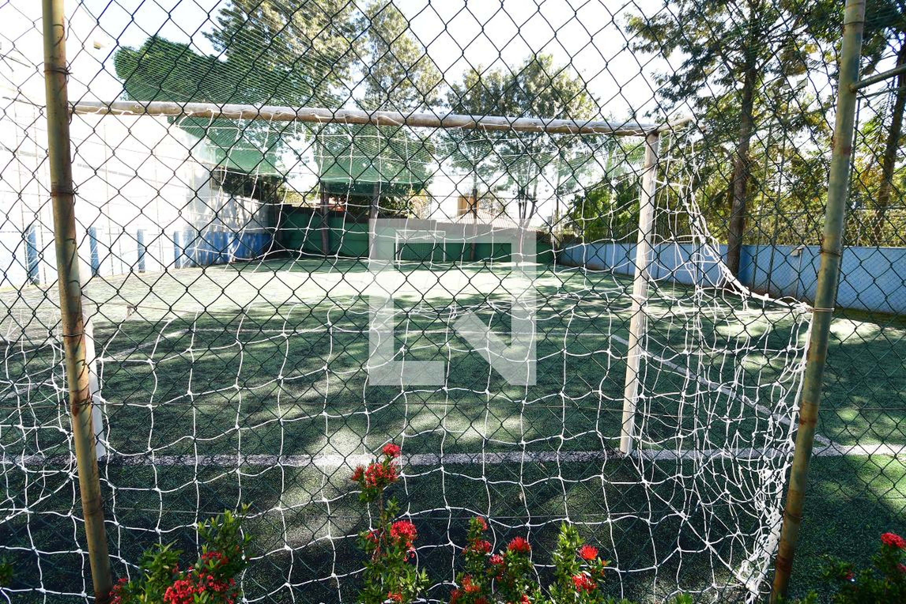 Campo de Futebol - Espaco e Verde II
