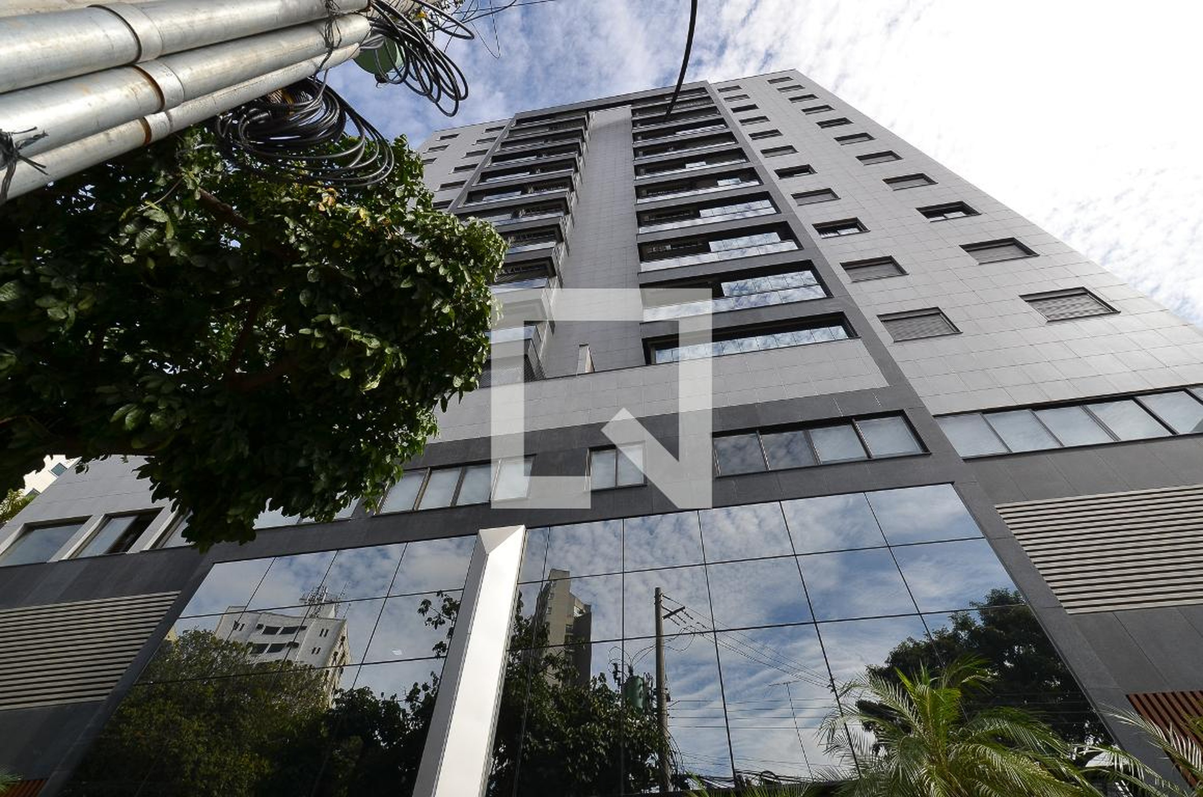 Fachada Condomínio Adelmar Cadar