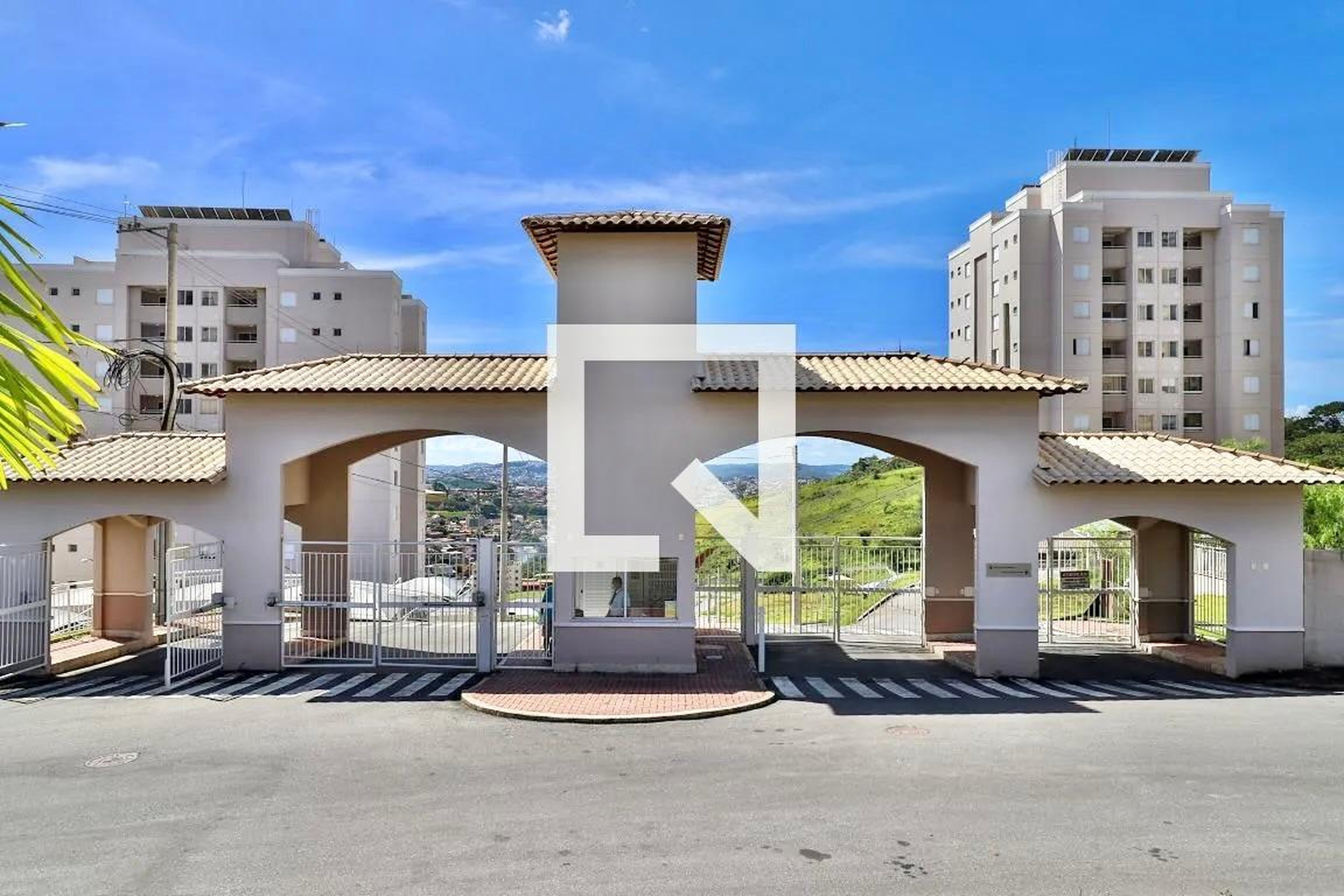 Fachada Condomínio Constelação Residence