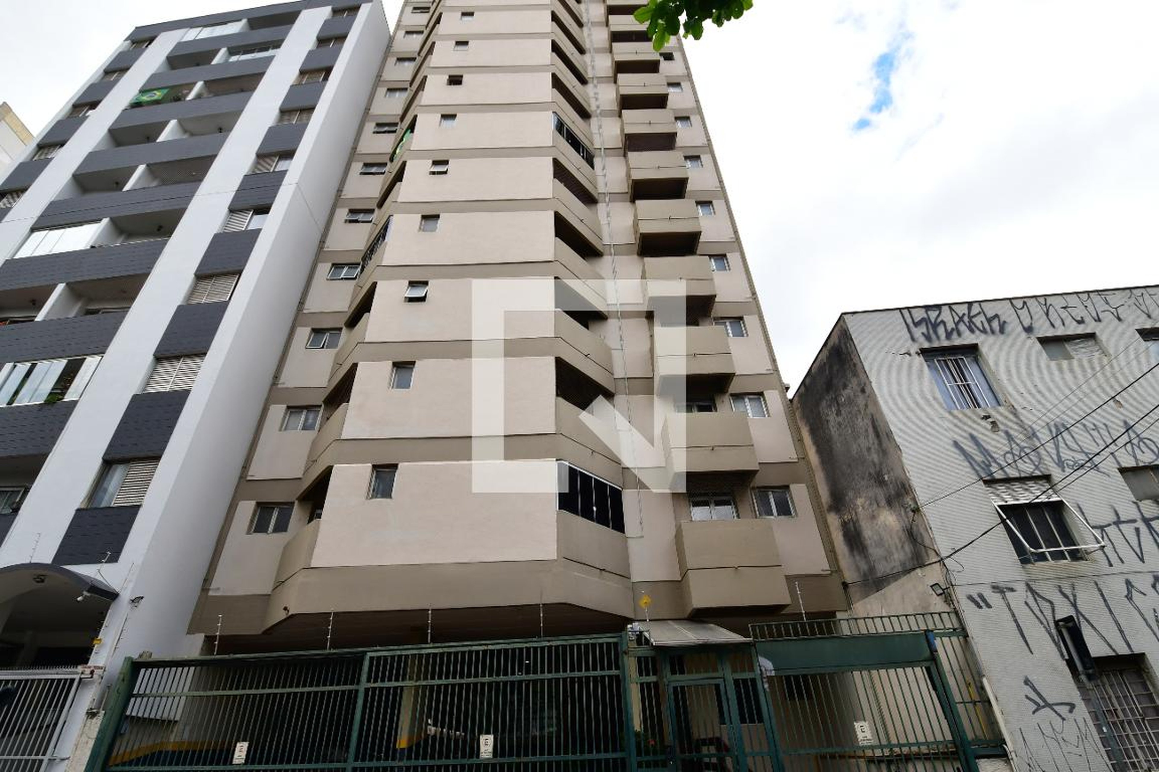Fachada do Prédio Condomínio Aquidaban