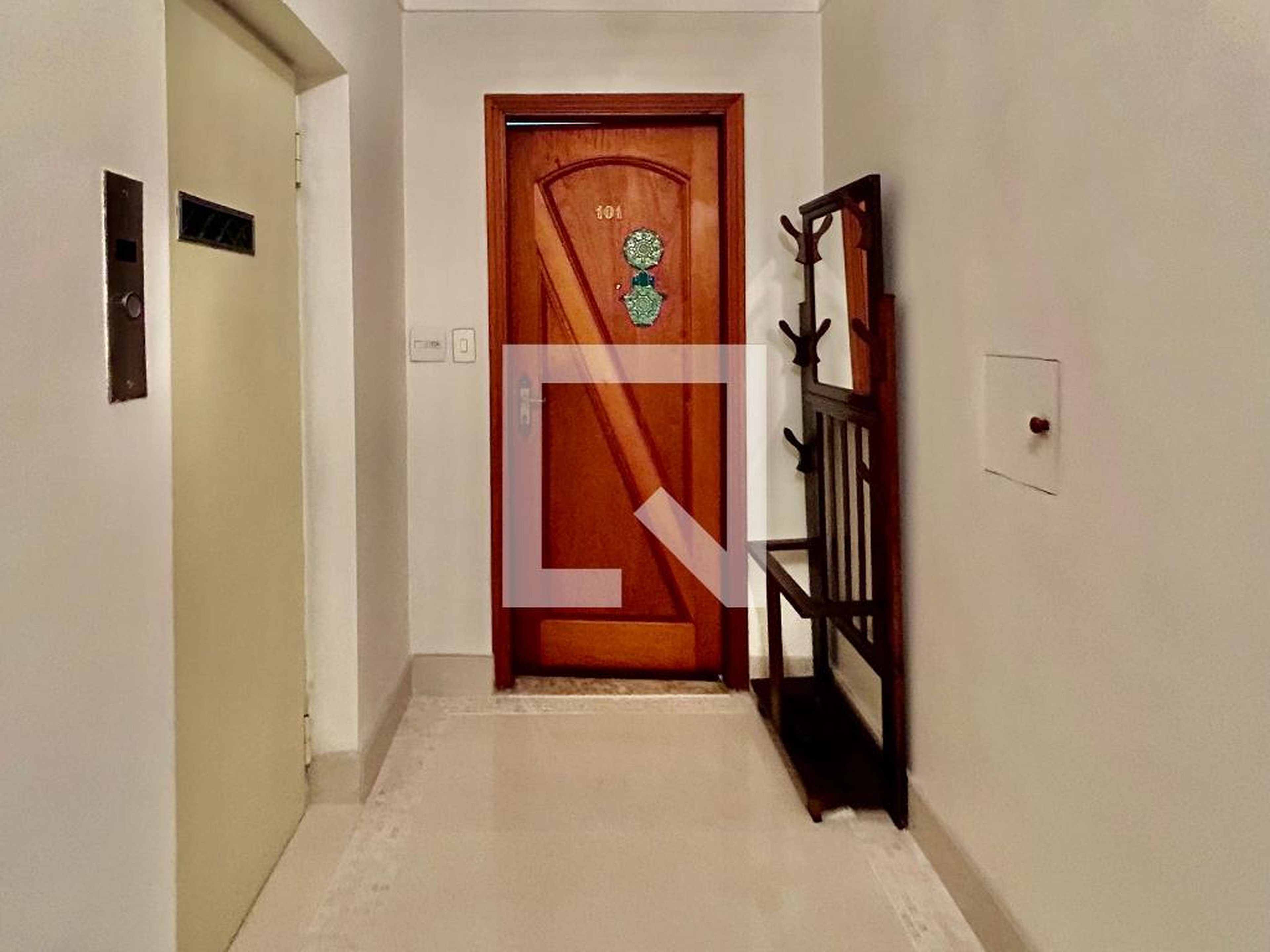 Hall de entrada - Jorge Fagundes